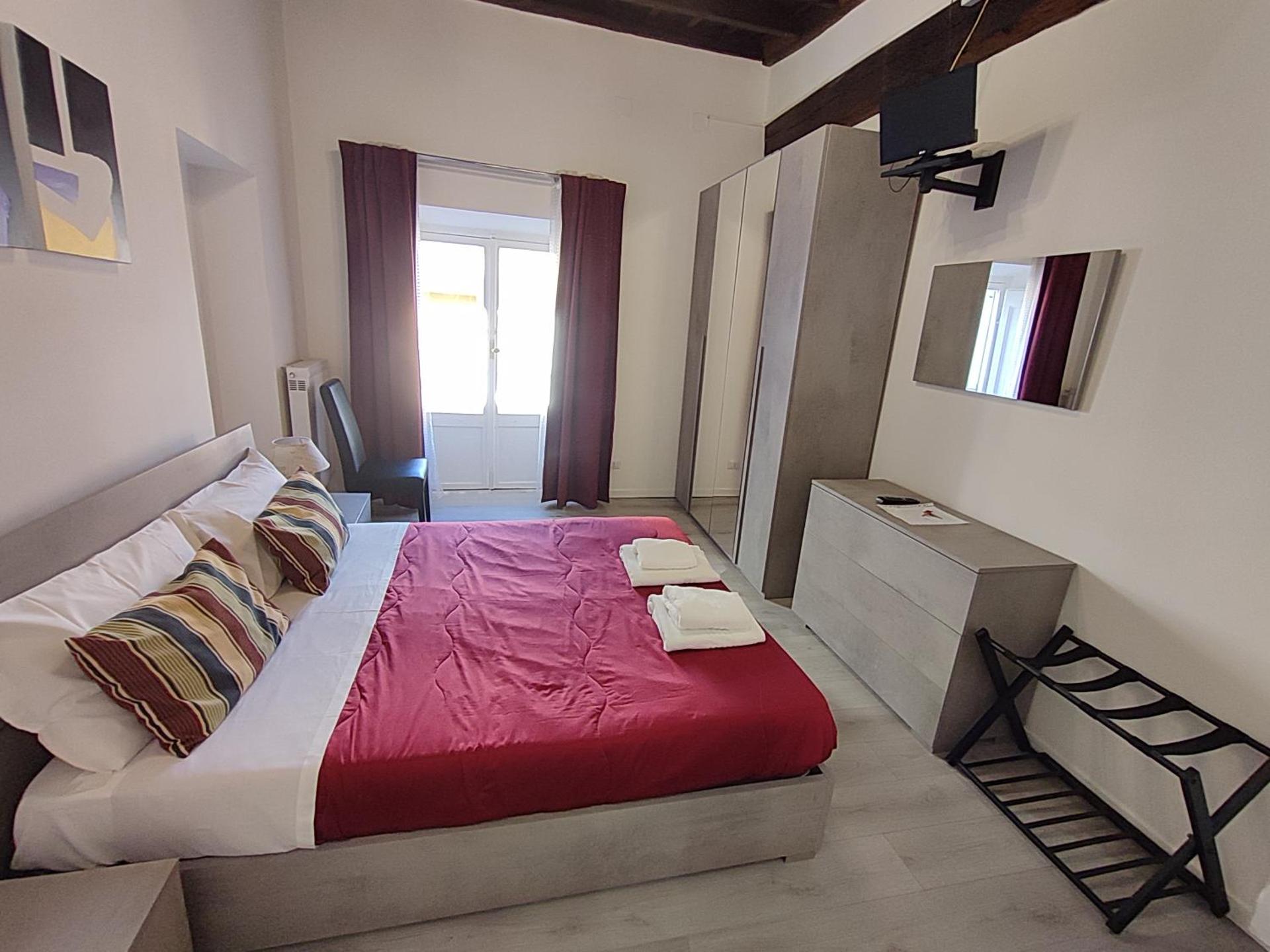 Giubbonari Street - Photo 8