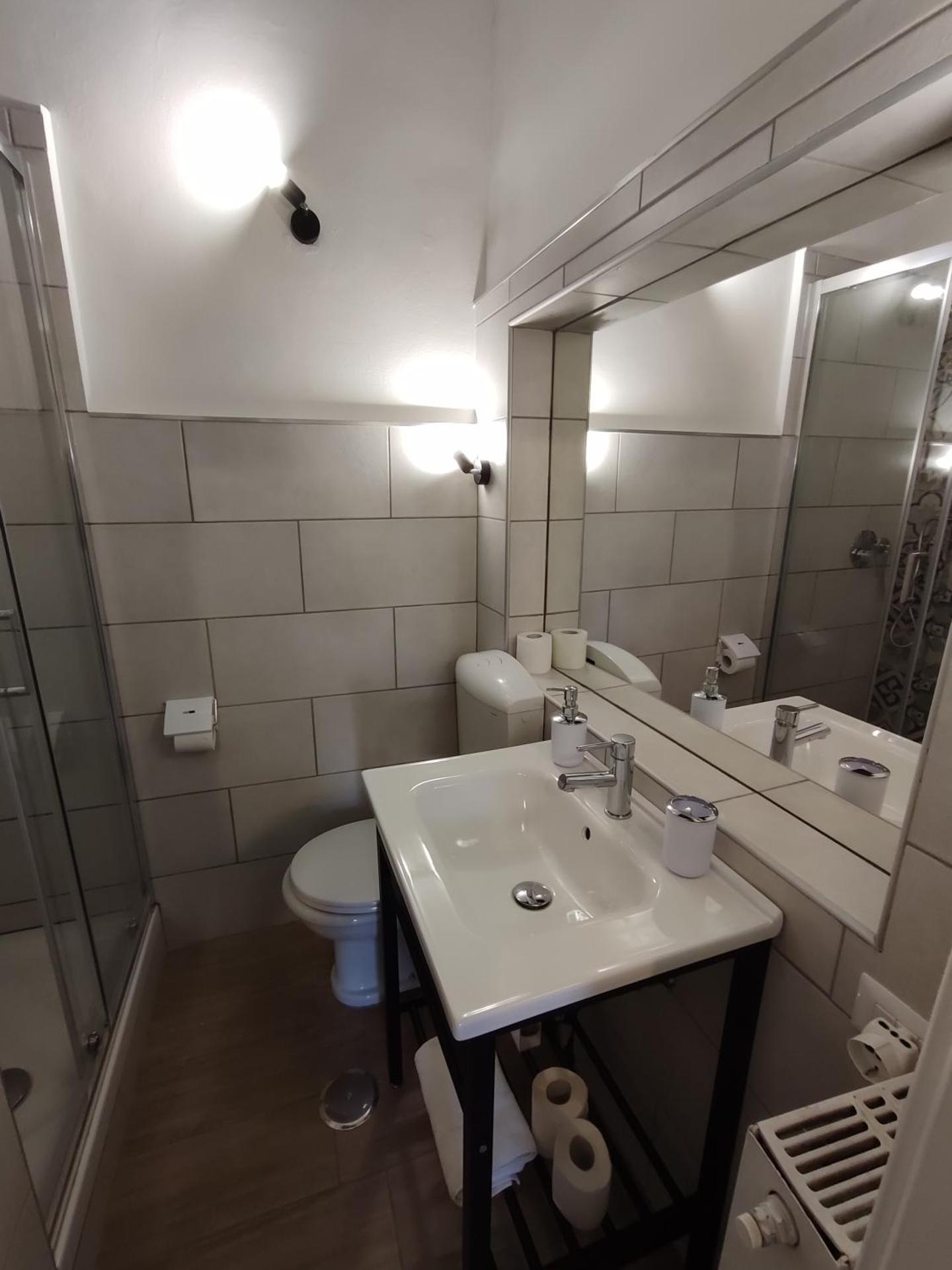 Giubbonari Street - Photo 31