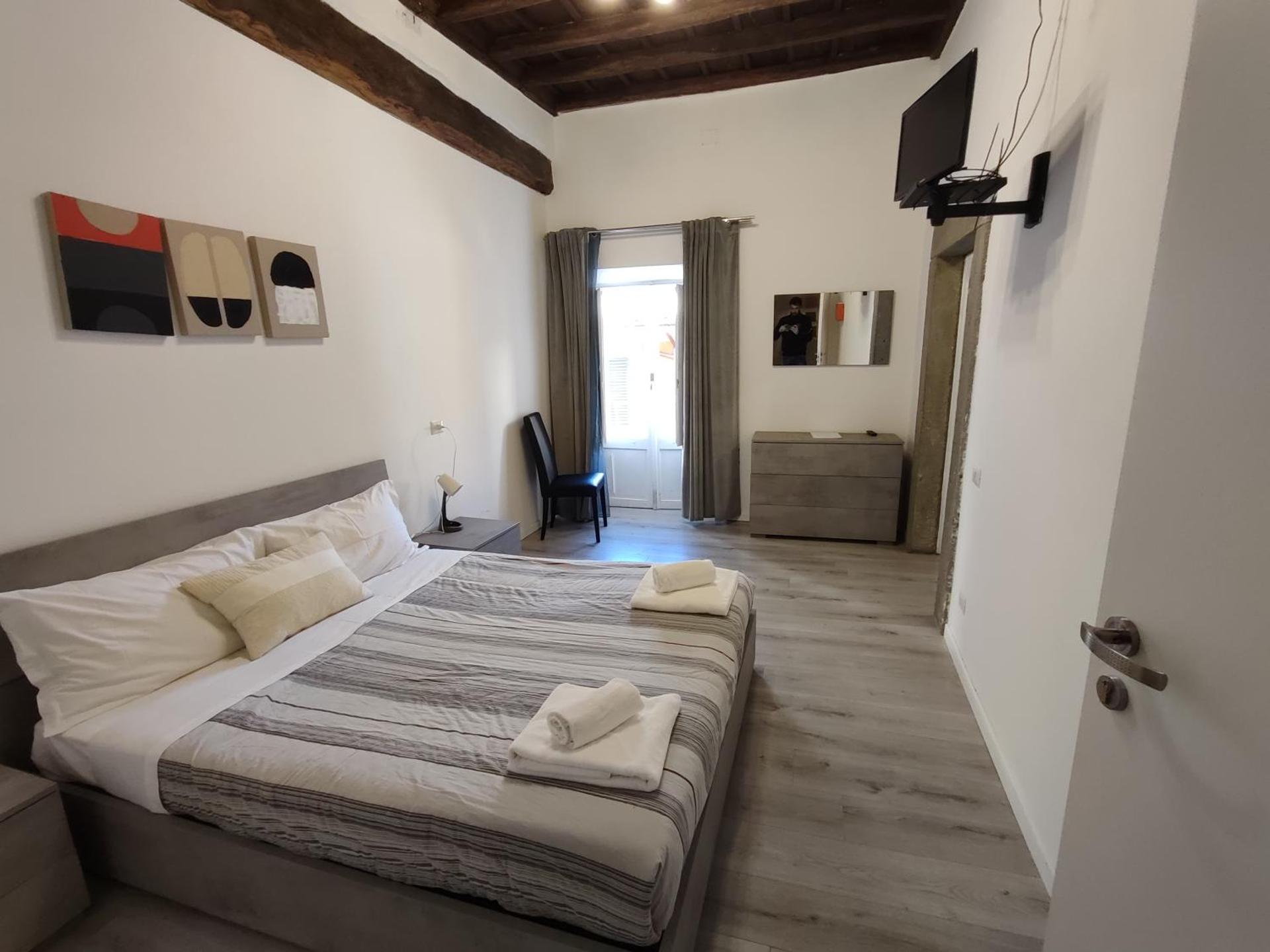 Giubbonari Street - Photo 21