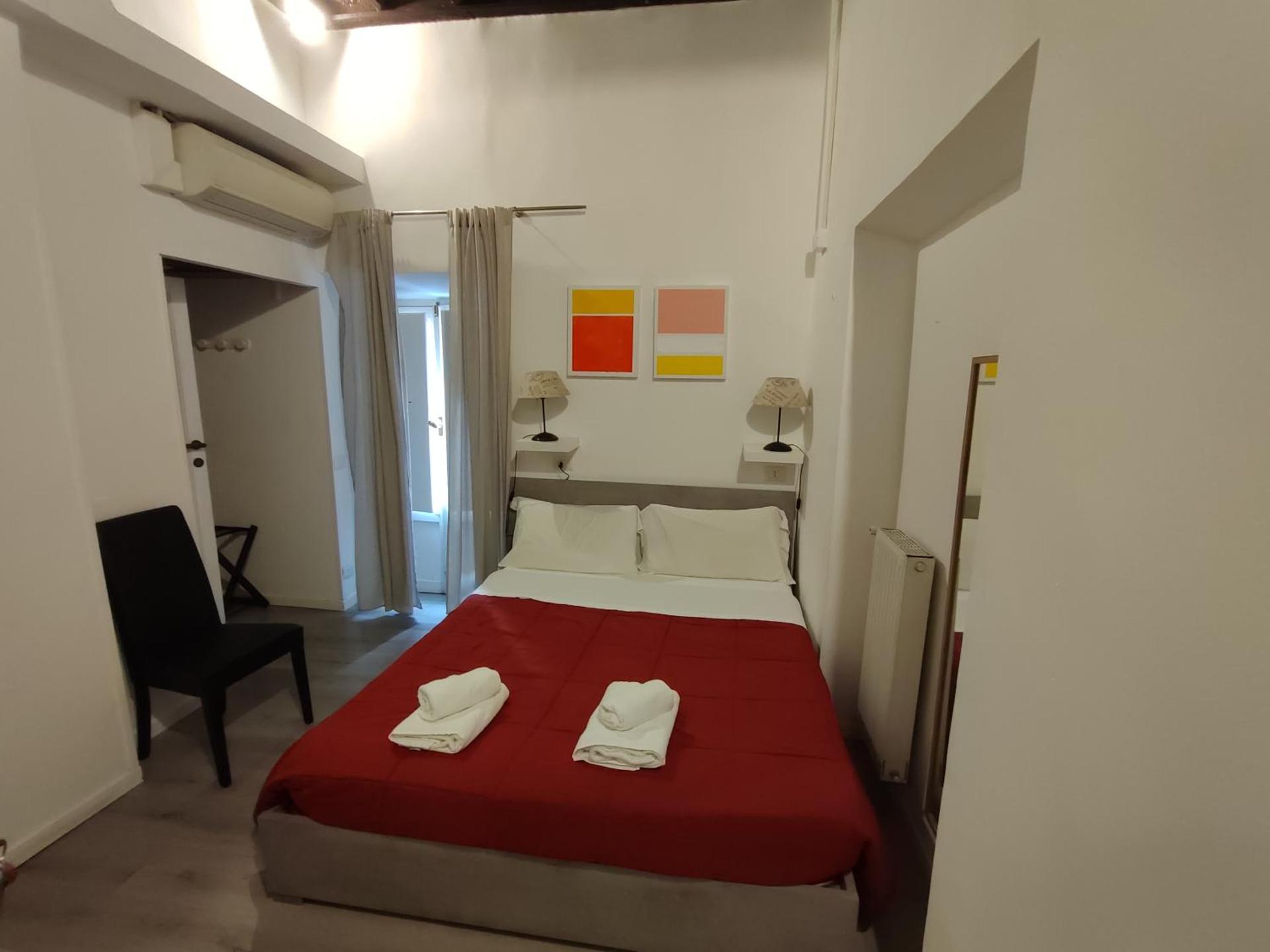 Giubbonari Street - Photo 57