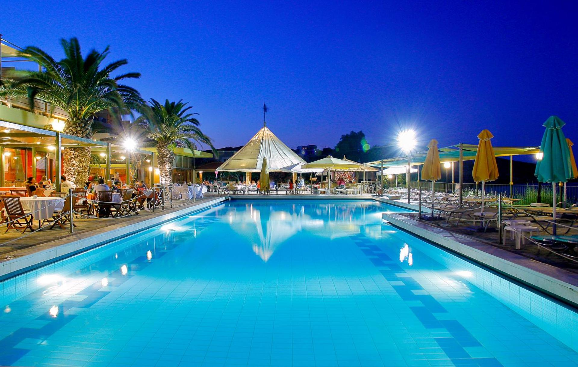 Golden Sand Hotel - Photo 53