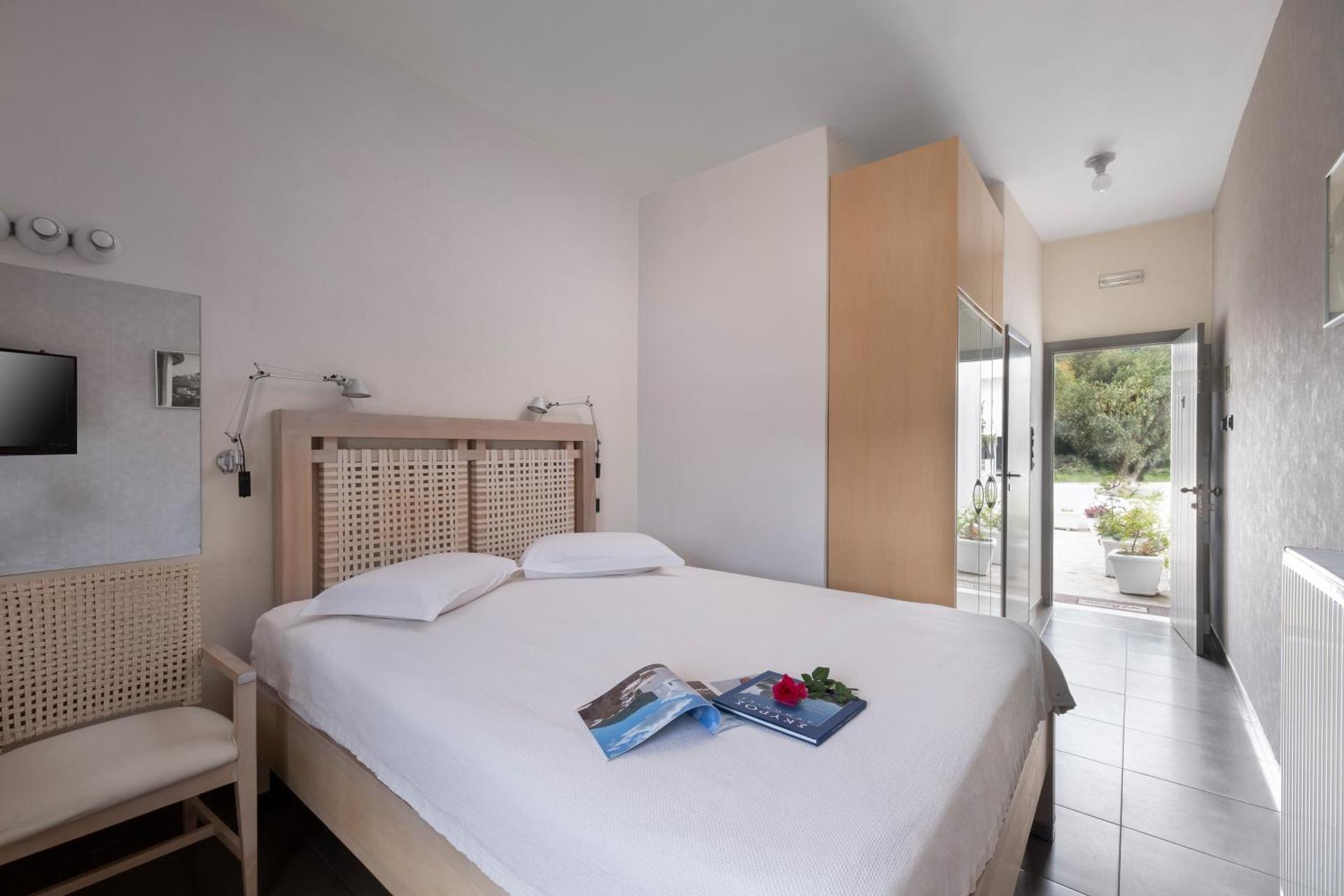 Hotel Nefeli - Photo 68