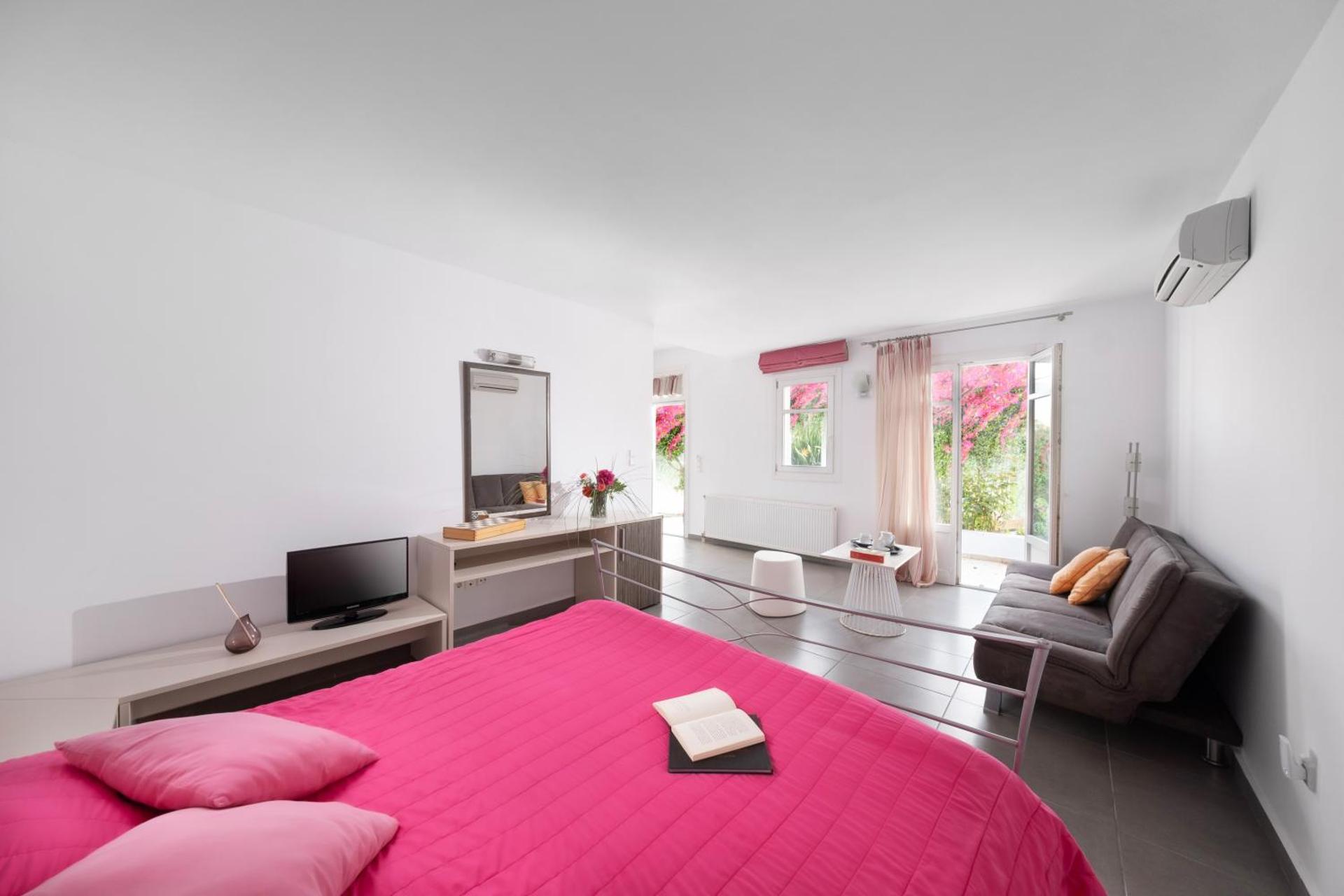 Hotel Nefeli - Photo 15