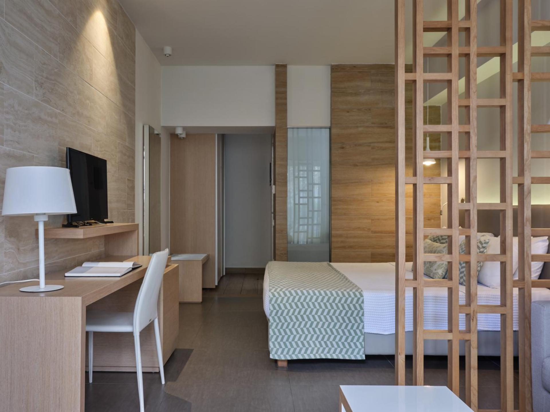 Atlantica Mikri Poli Rhodes - Photo 43