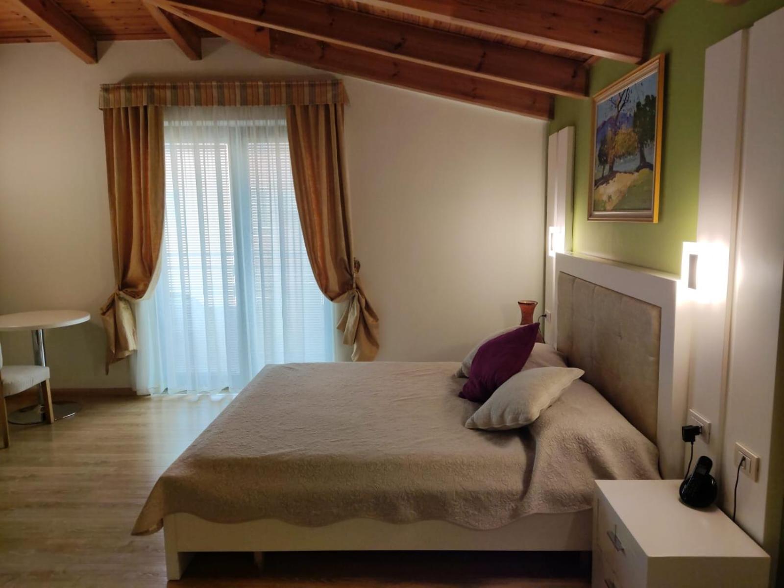 Hotel & Restaurant White City - Photo 28