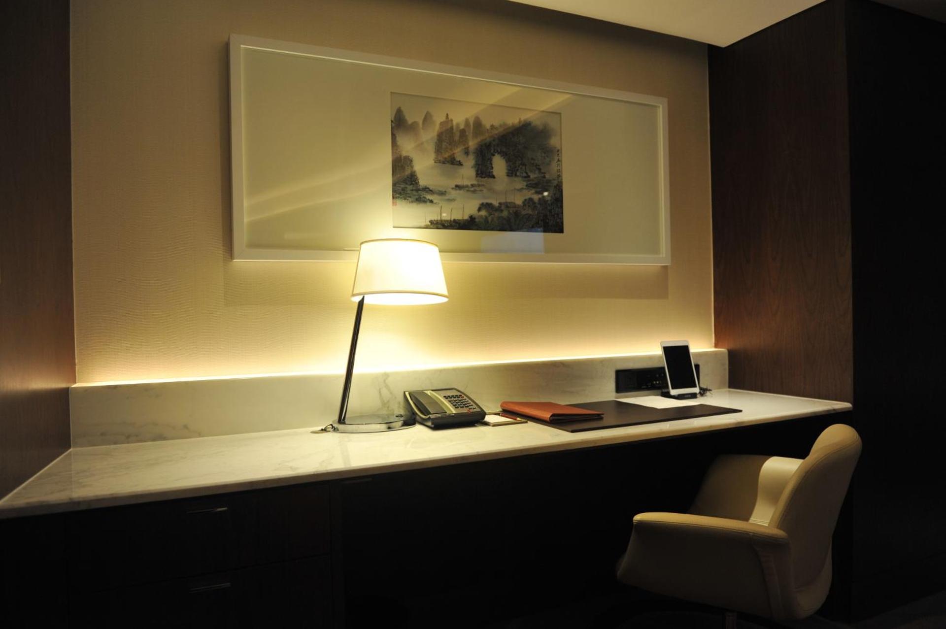 White Swan Hotel - Photo 26