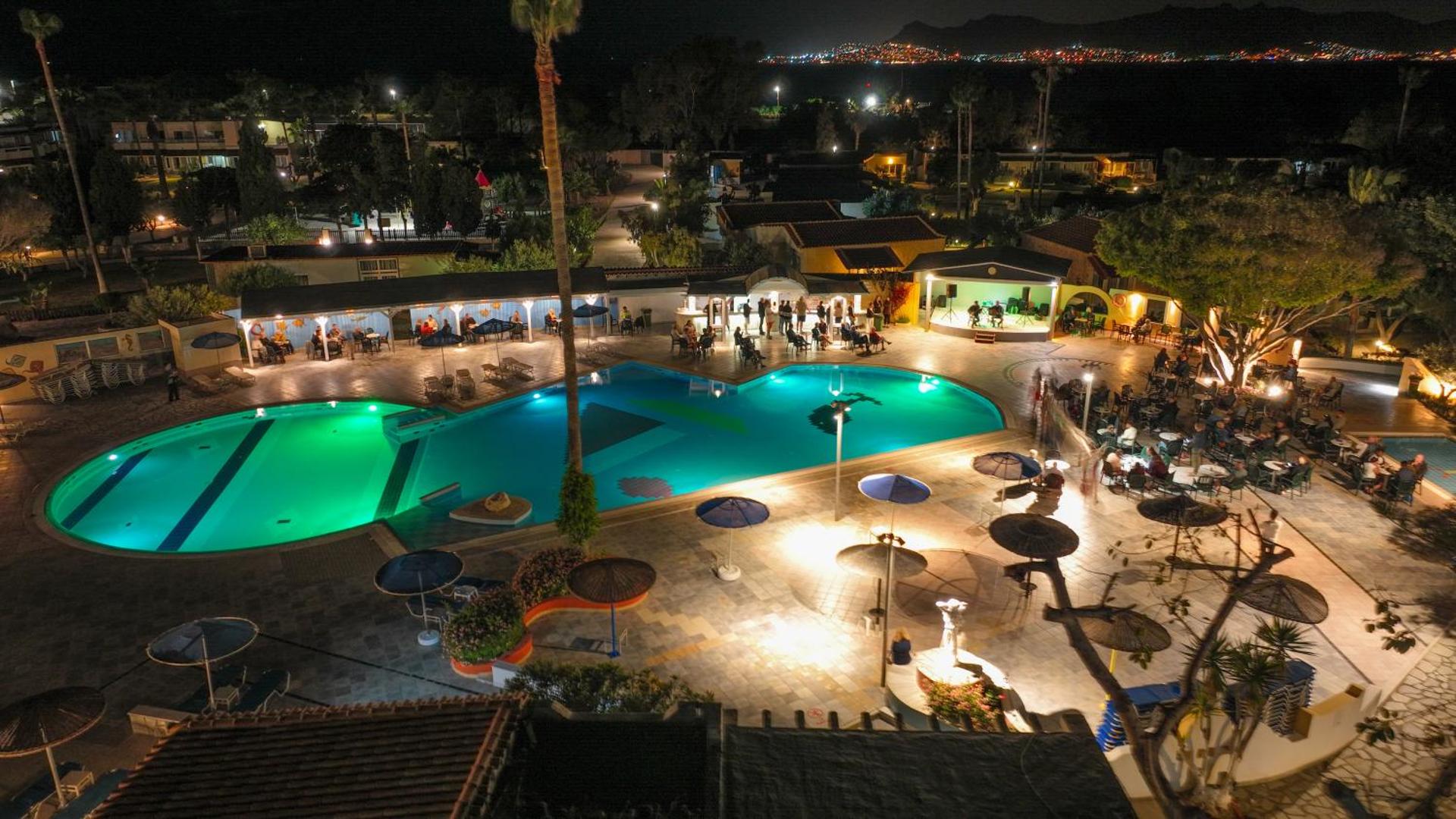 Atlantis Hotel - Photo 23