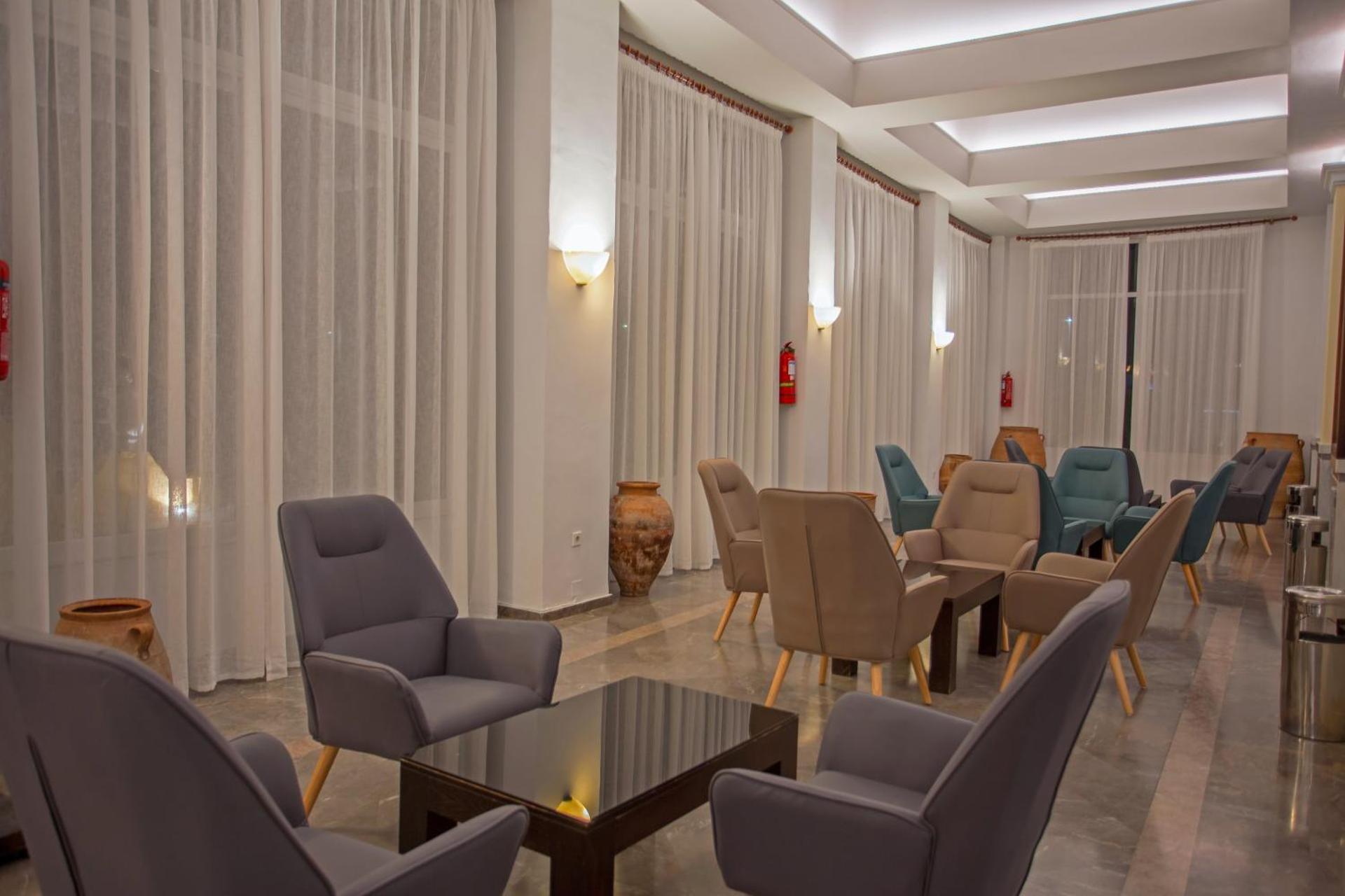 Atlantis Hotel - Photo 37