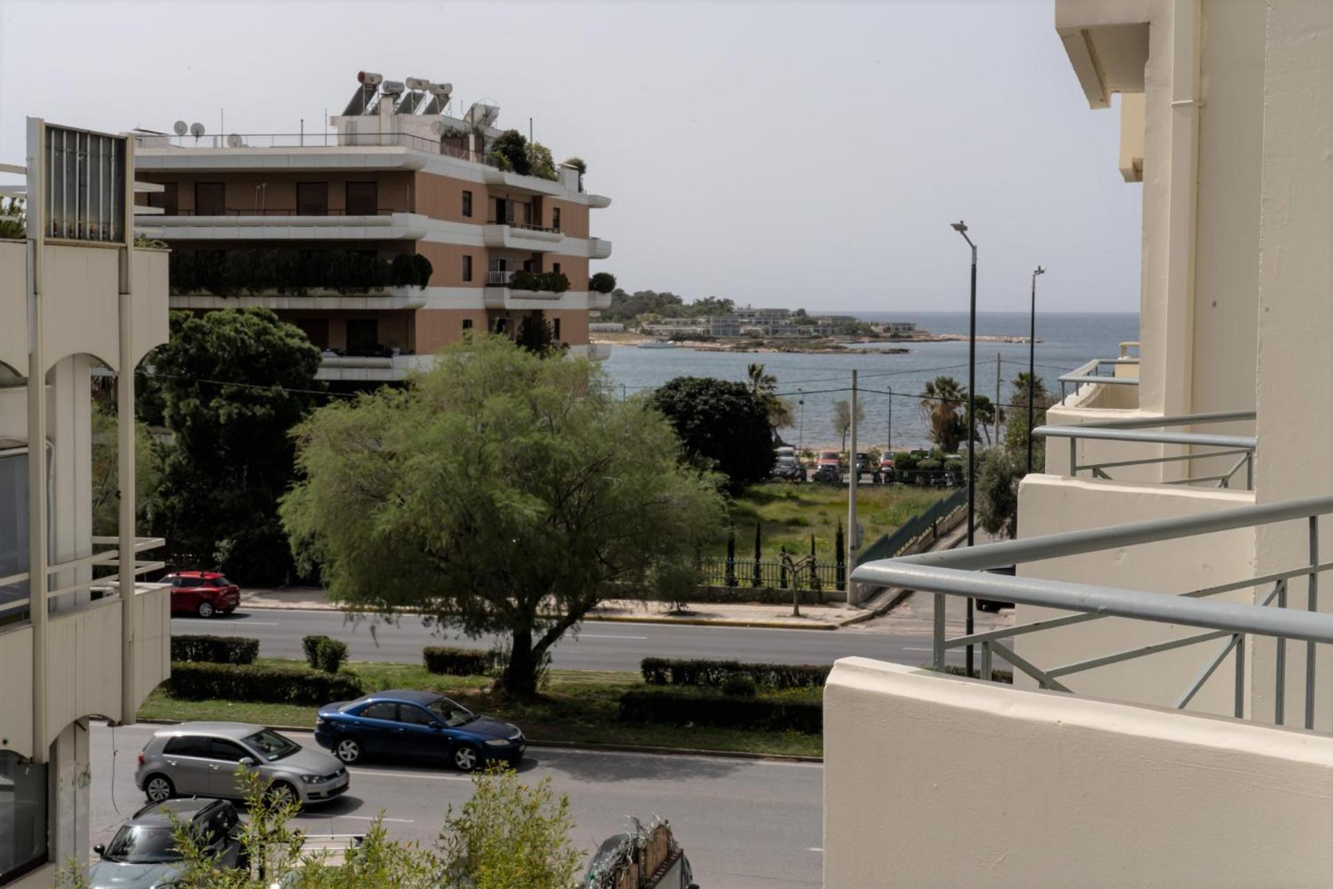 Four Seasons Hotel - Photo 10