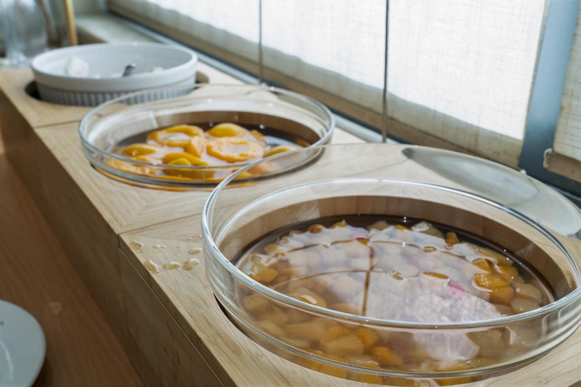 Four Seasons Hotel - Photo 58