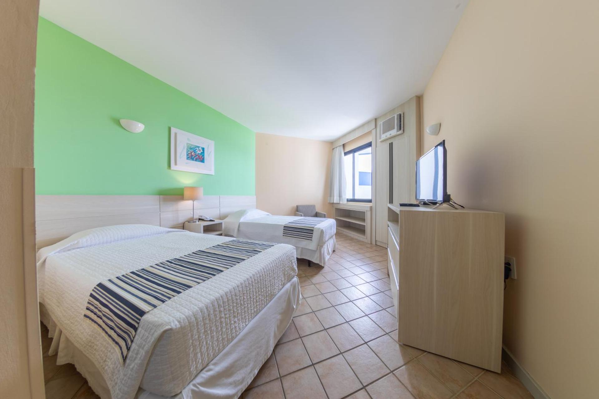 Ingleses Praia Hotel - Photo 70