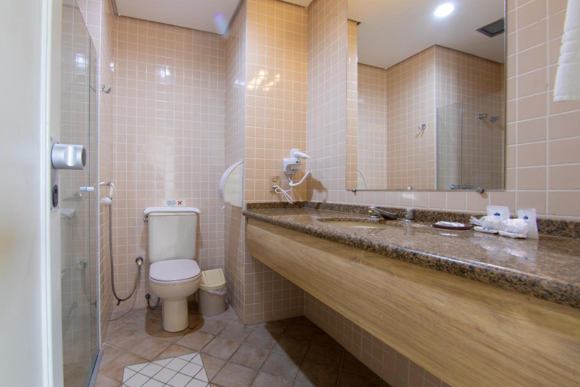 Ingleses Praia Hotel - Photo 21