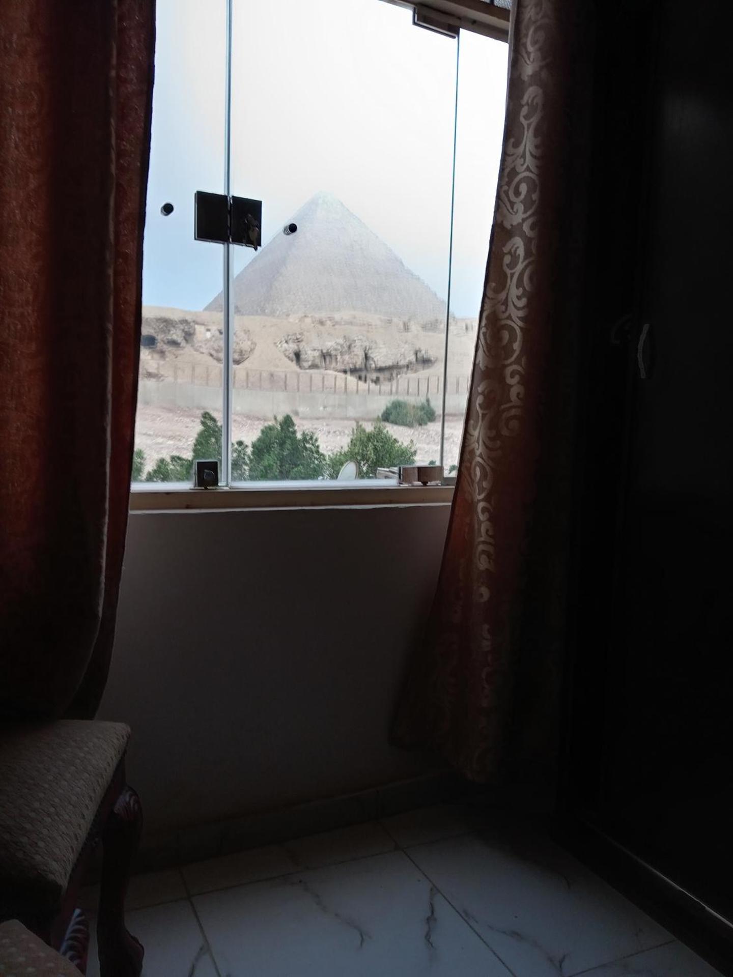 Grensha Pyramids inn - Photo 67