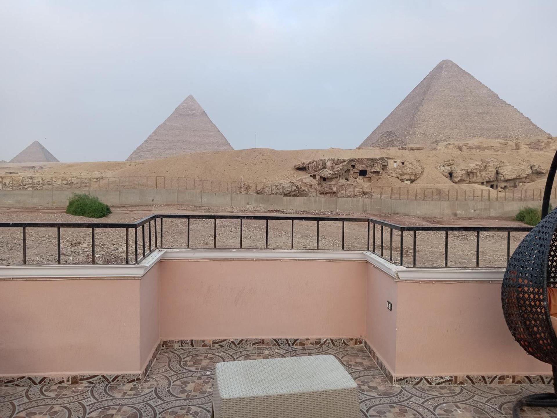 Grensha Pyramids inn - Photo 73