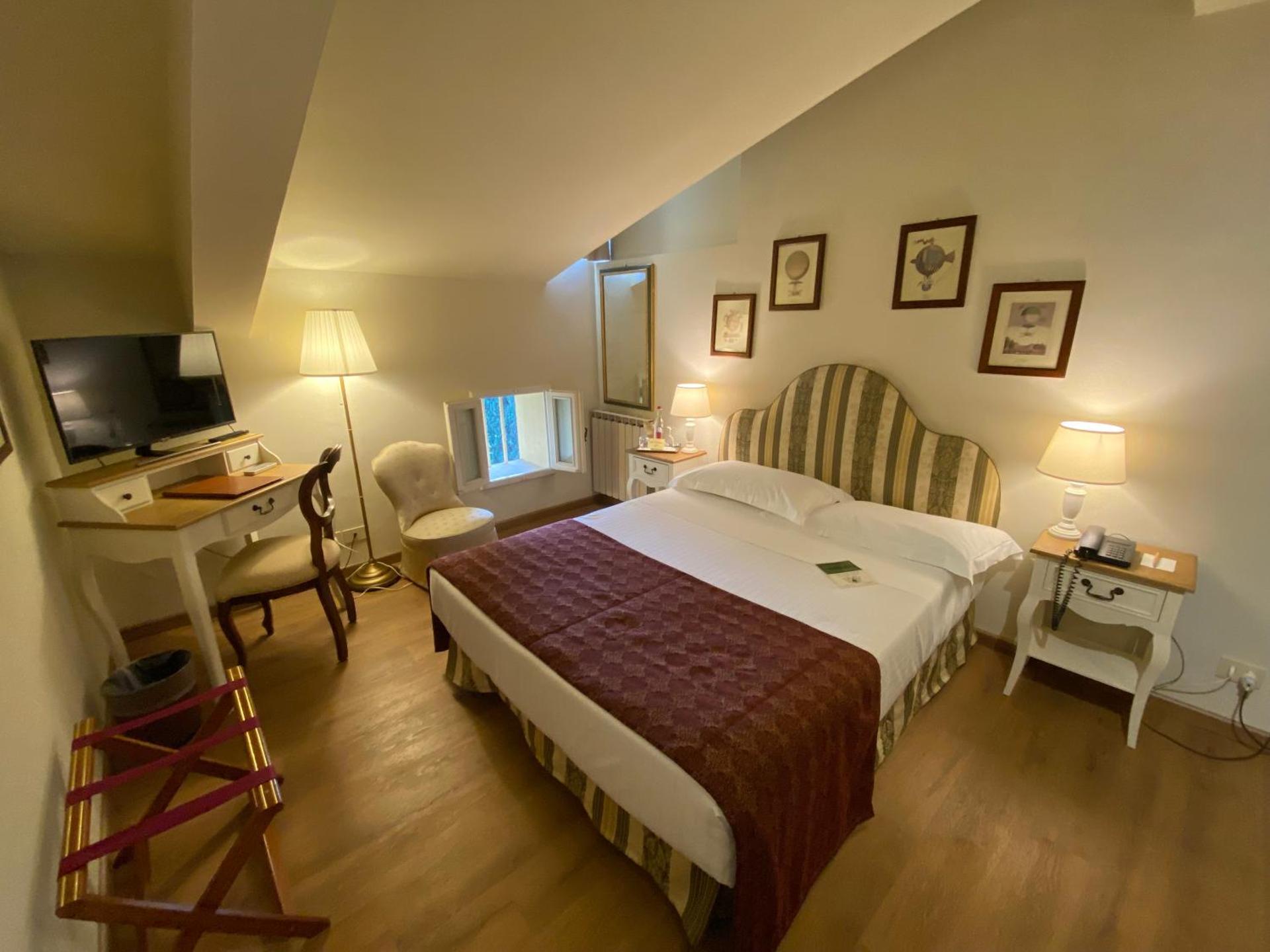 Park Palace Hotel - Photo 2