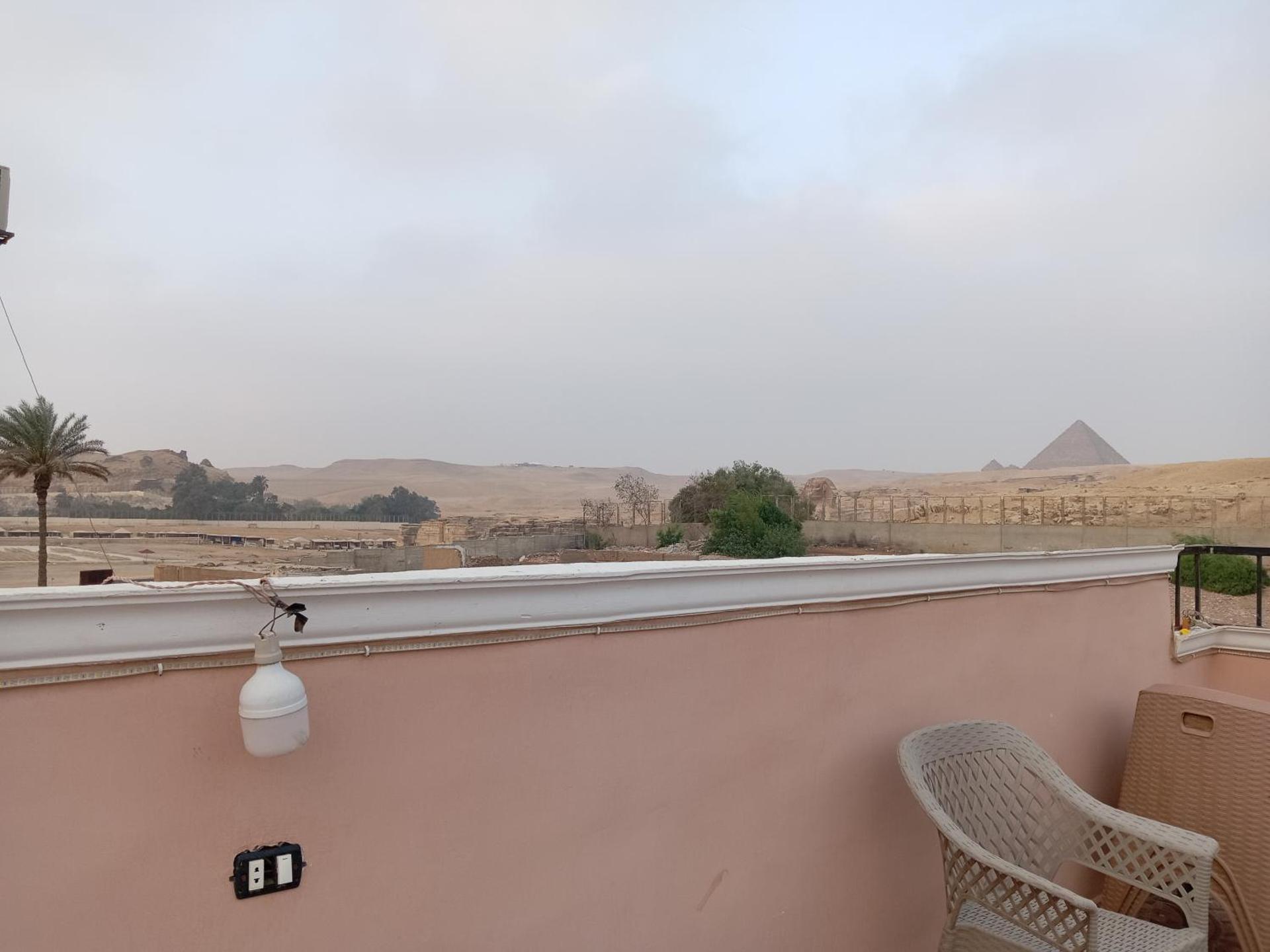 Grensha Pyramids inn - Photo 79