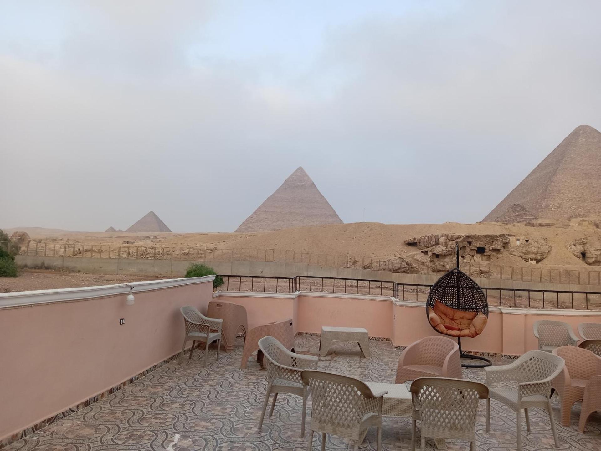 Grensha Pyramids inn - Photo 47