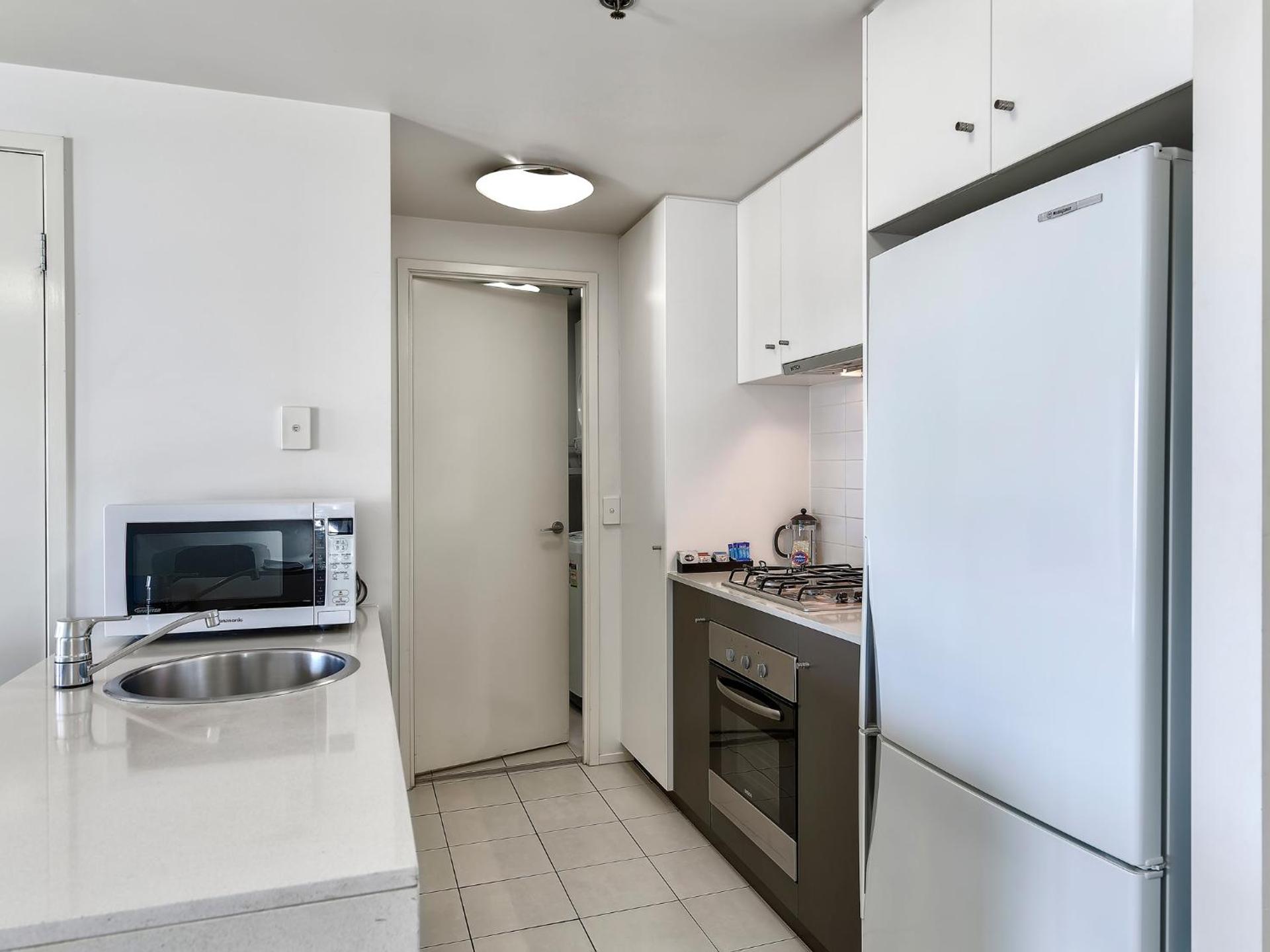 SKD Suites - Photo 18