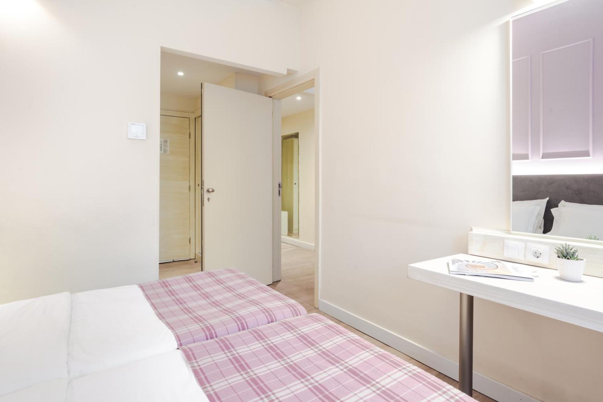 Athens Cypria Hotel - Photo 66