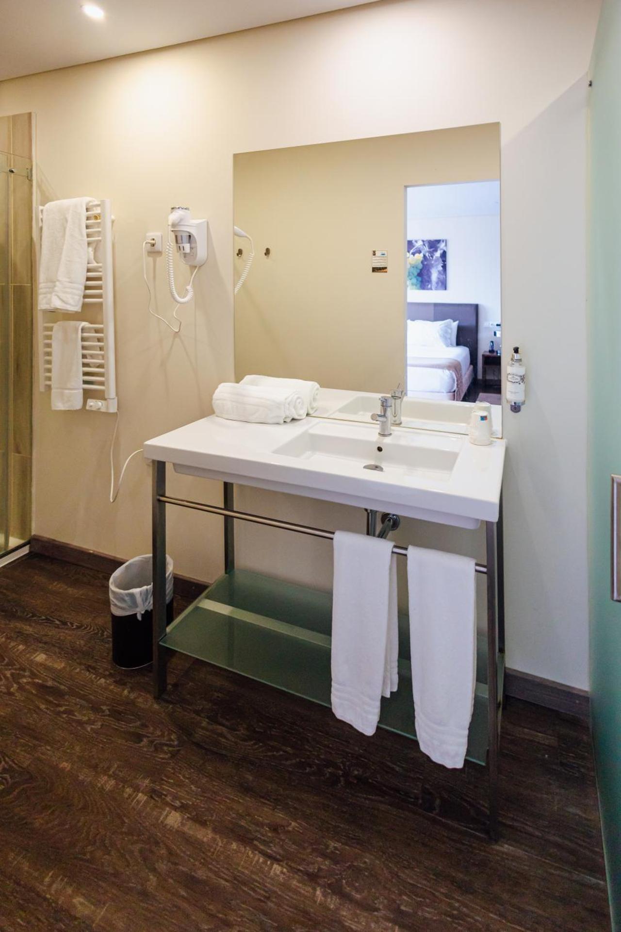 Quinta da Barroca Douro Valley - Photo 26