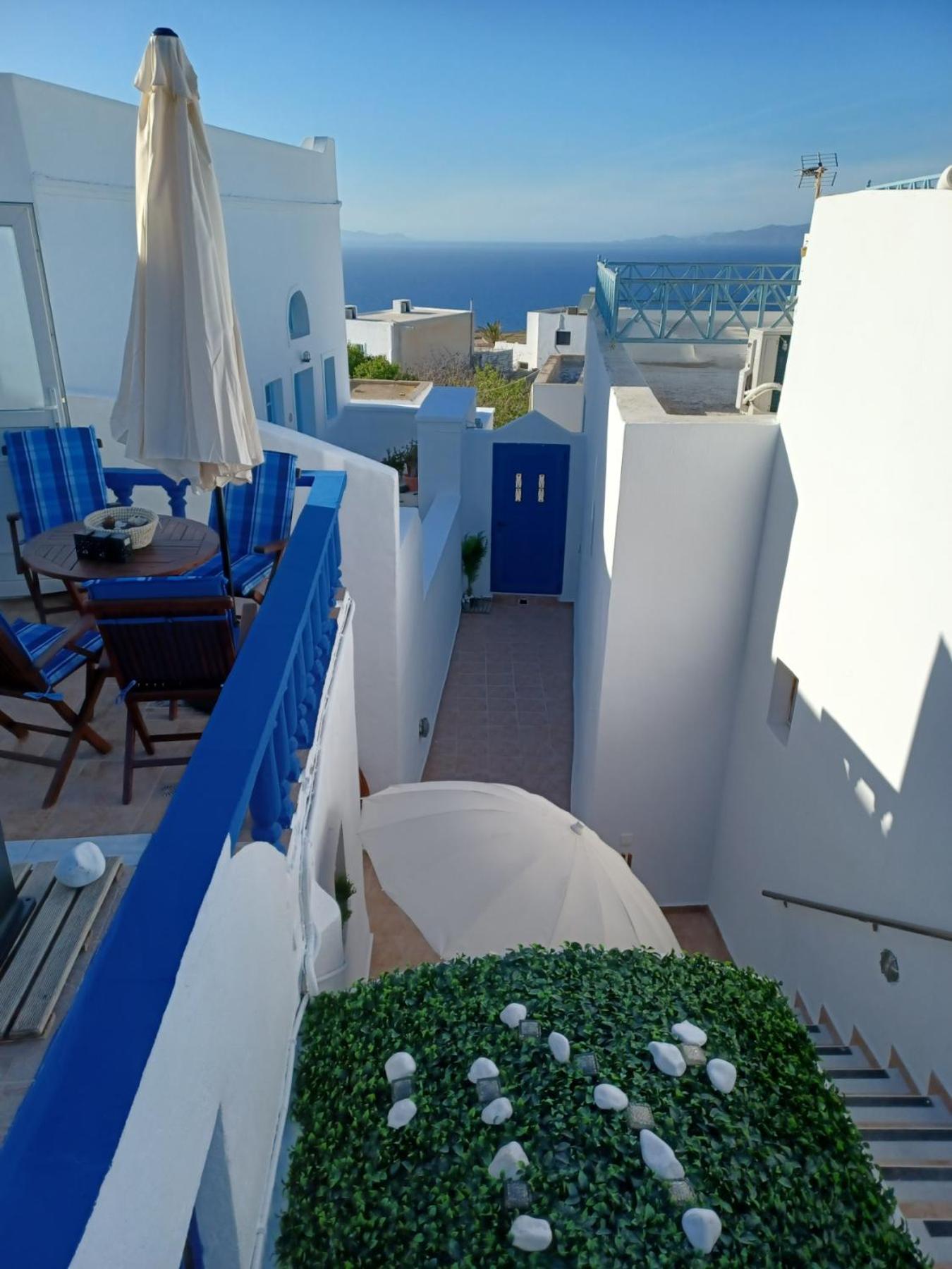 Top Oia - Photo 26