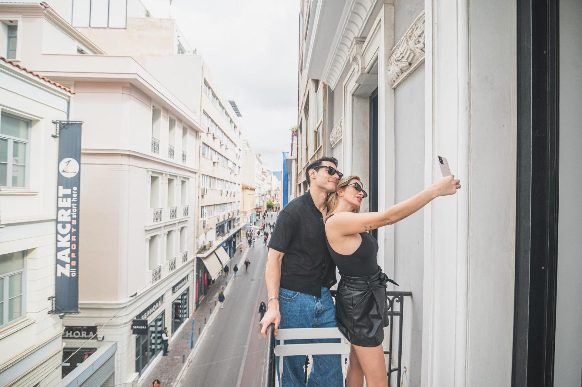 Downtown Suites by Athens Tower - Photo 5