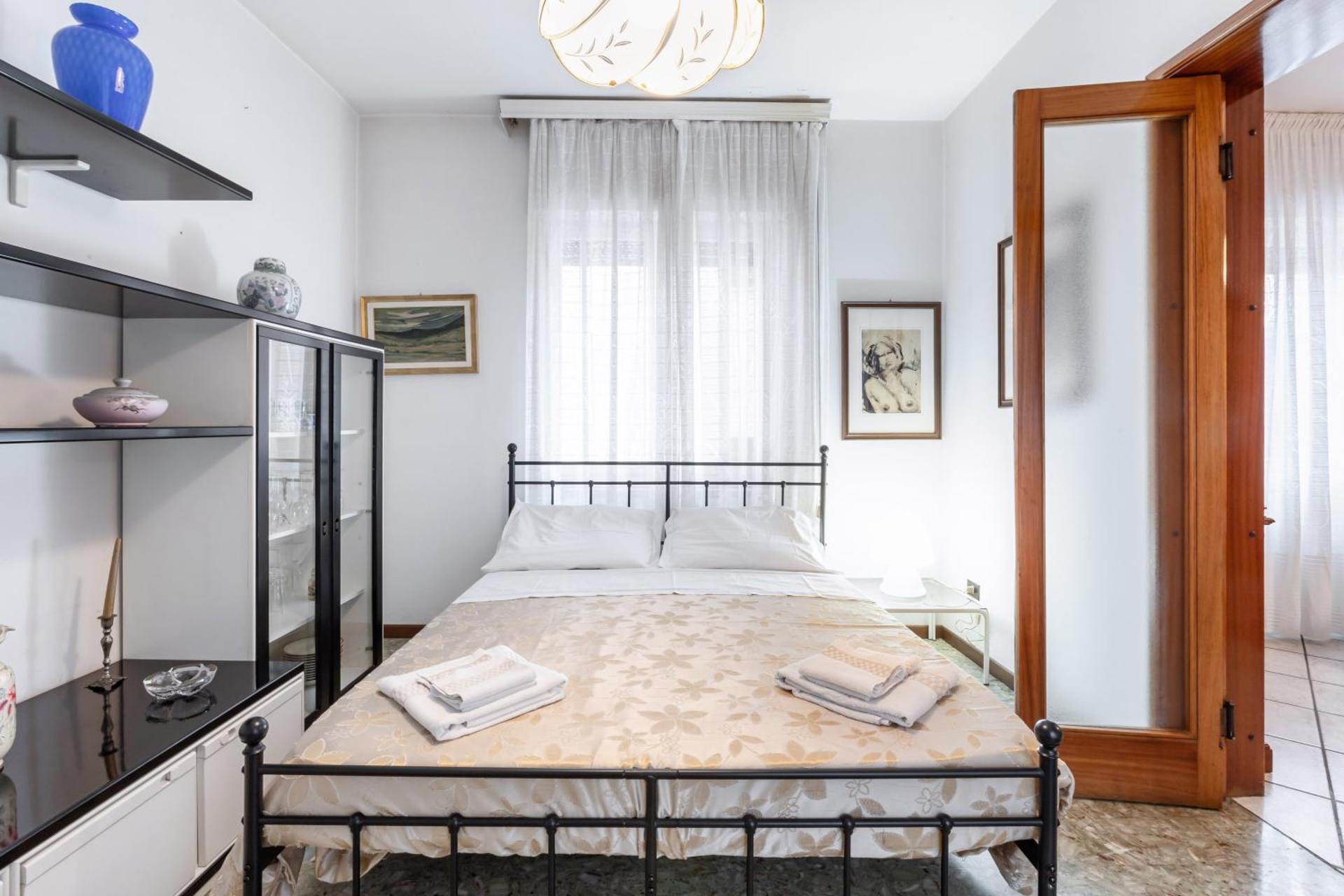 HOST4U - CASA LUCIA, Appartamento Vista Lago D'Iseo a Lovere - Photo 12