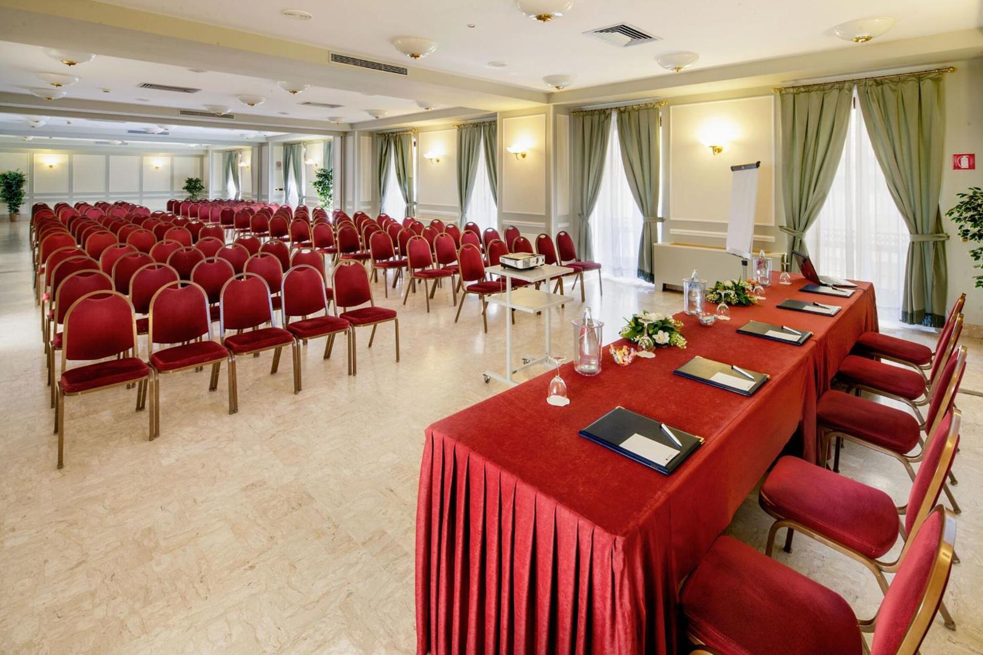 Hotel Concord - Photo 77