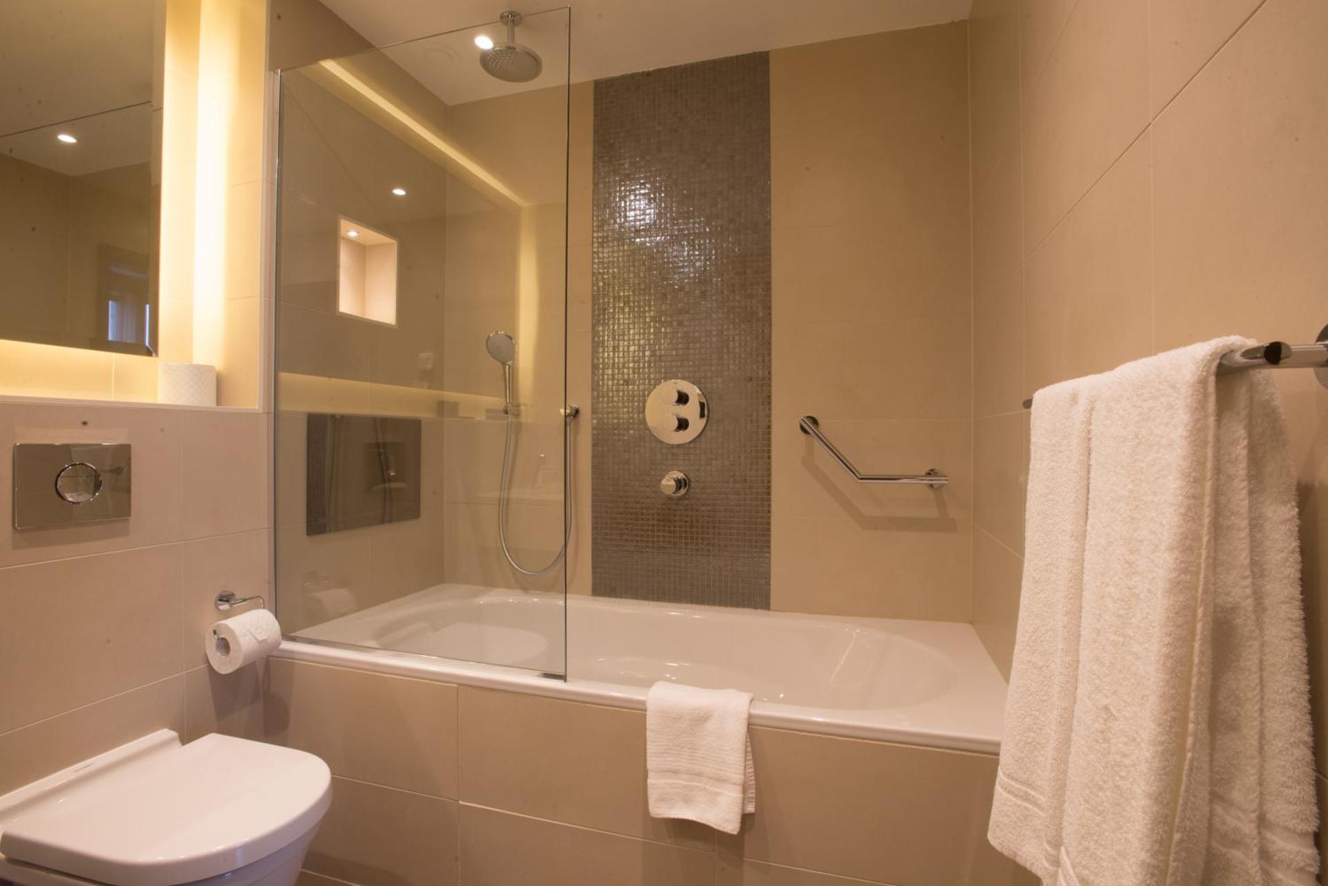 St George's Hotel - Wembley - Photo 32