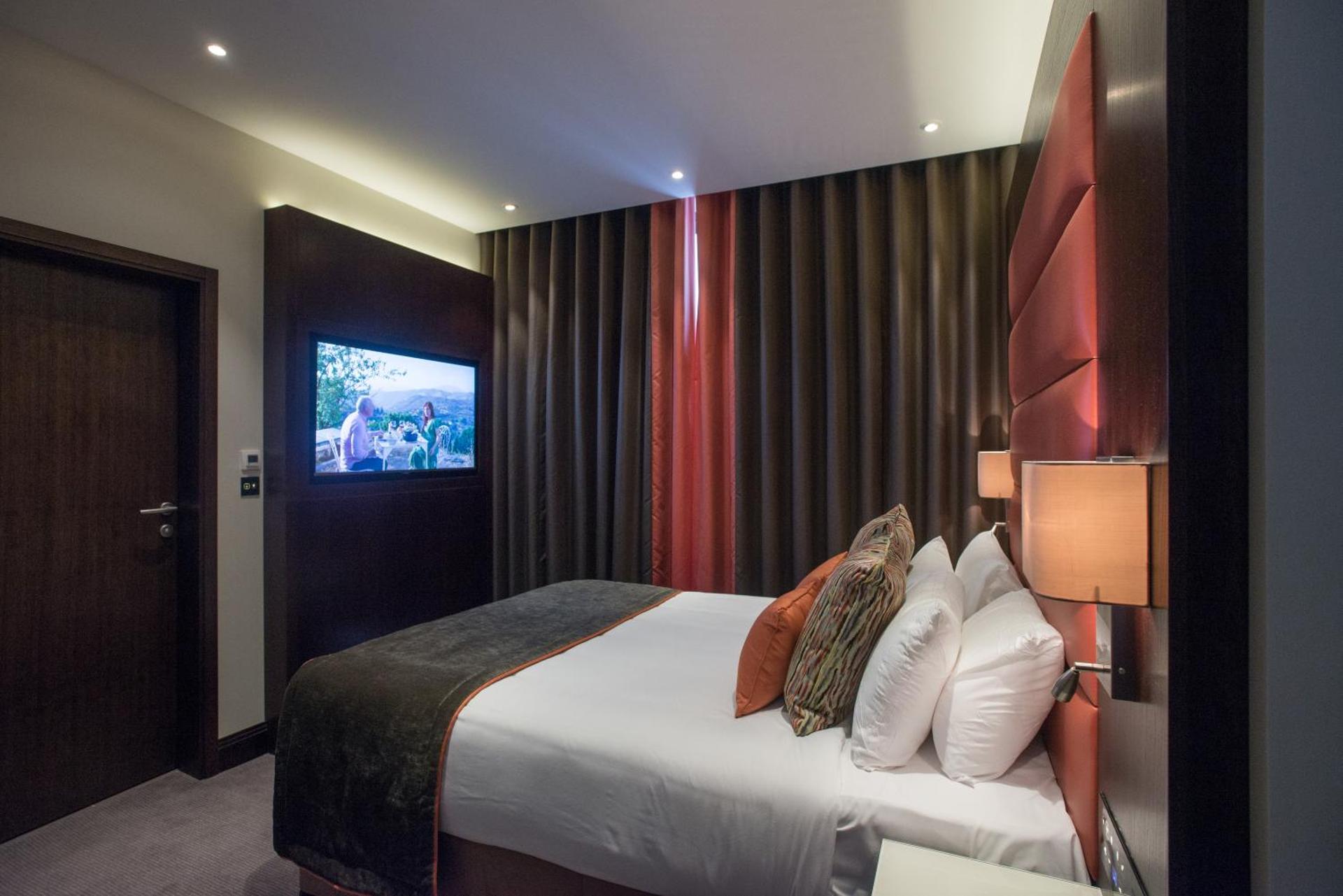 St George's Hotel - Wembley - Photo 38