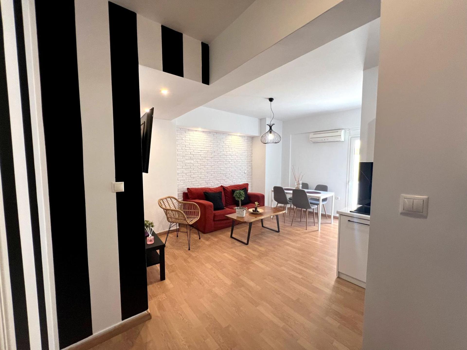 Allure Athens Urban Suites - Photo 40