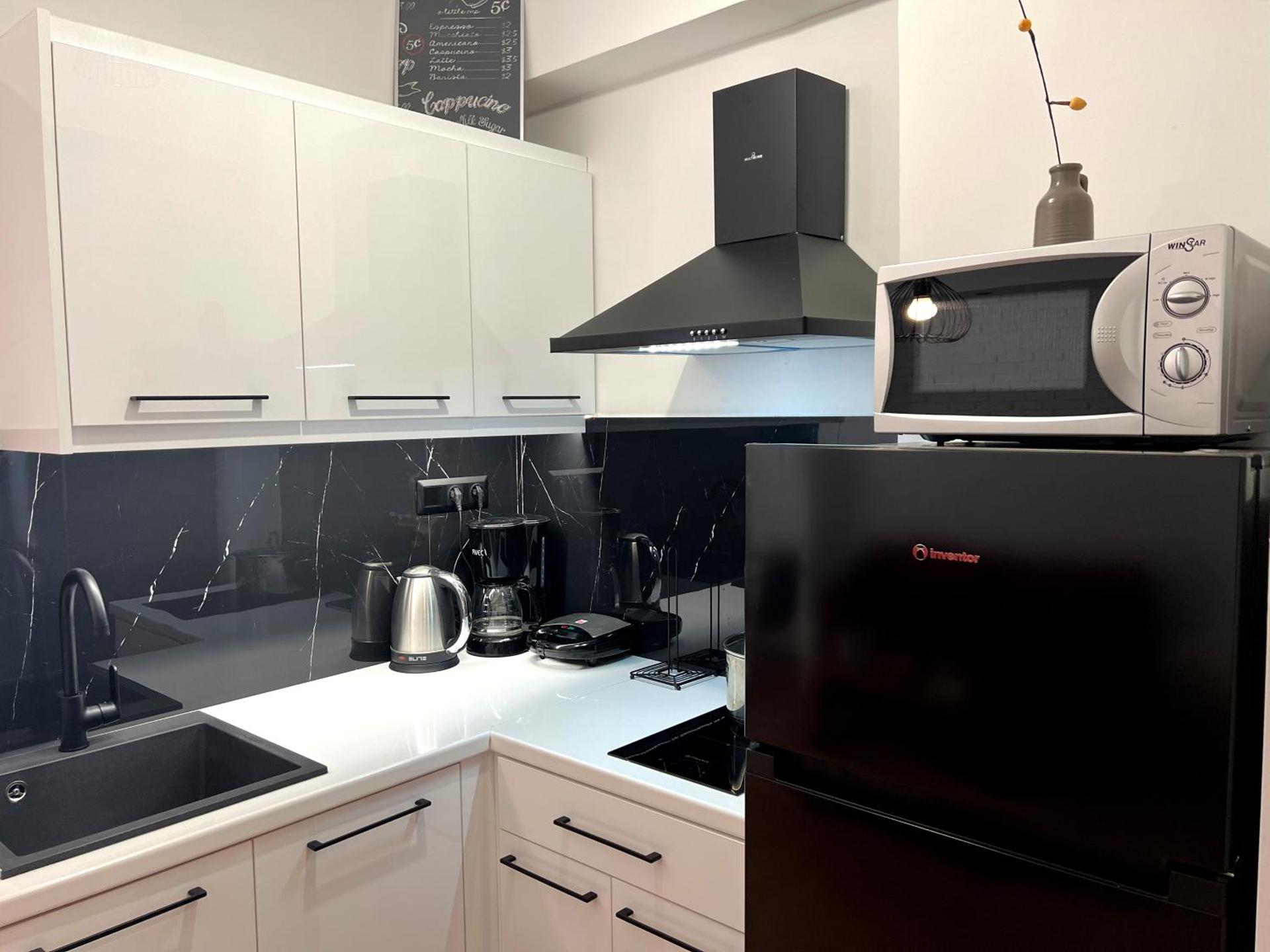 Allure Athens Urban Suites - Photo 6