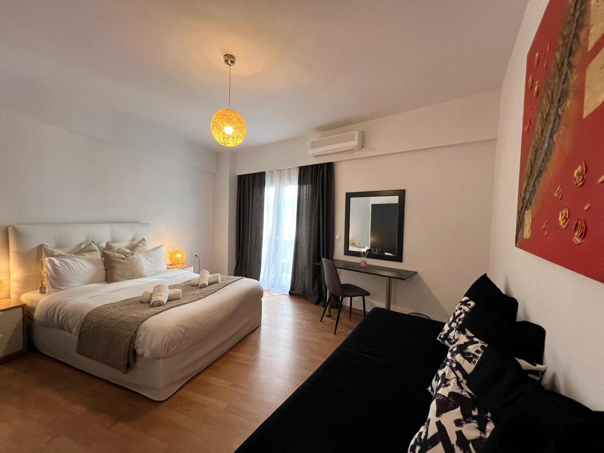 Allure Athens Urban Suites - Photo 8