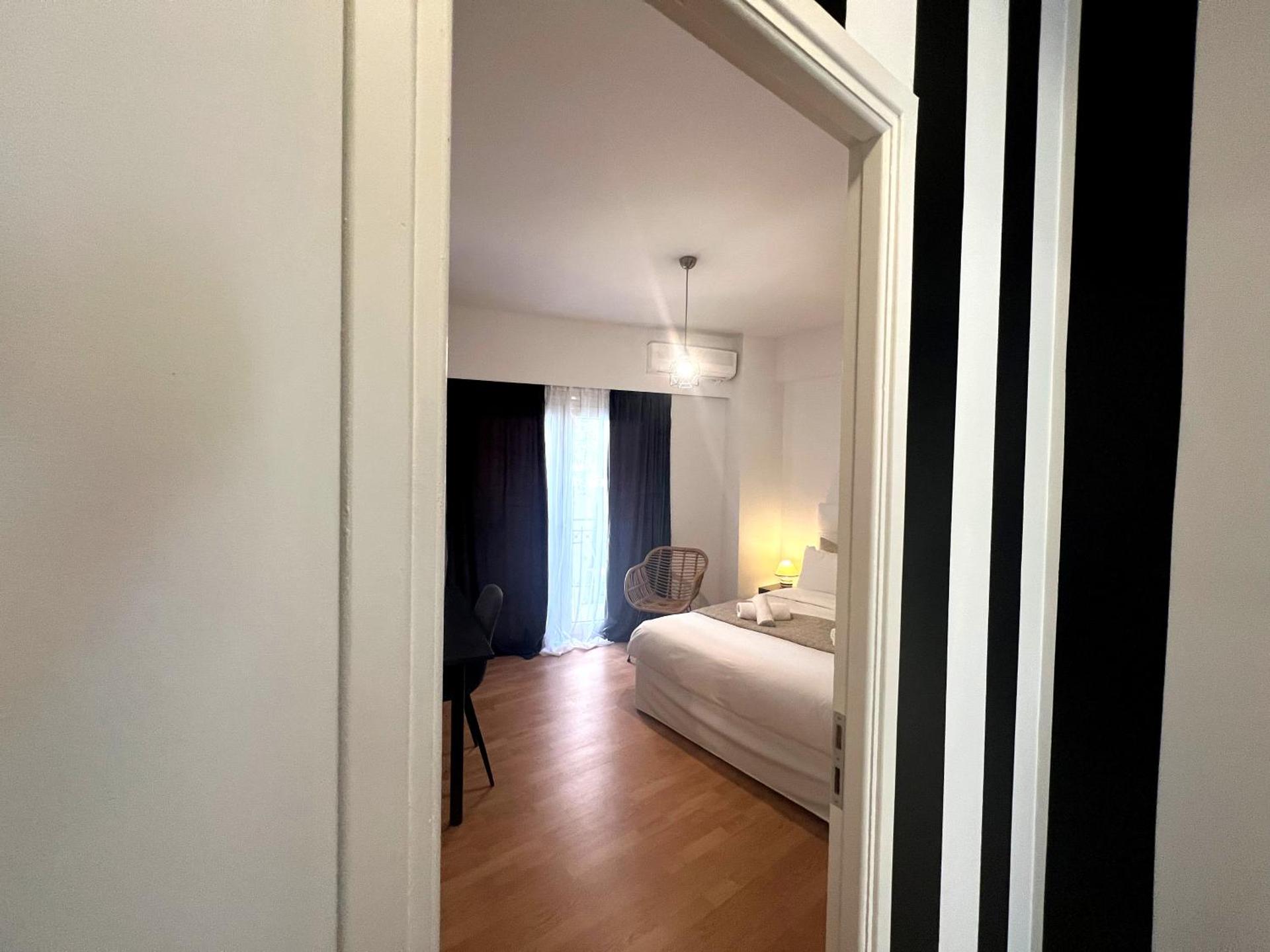 Allure Athens Urban Suites - Photo 7