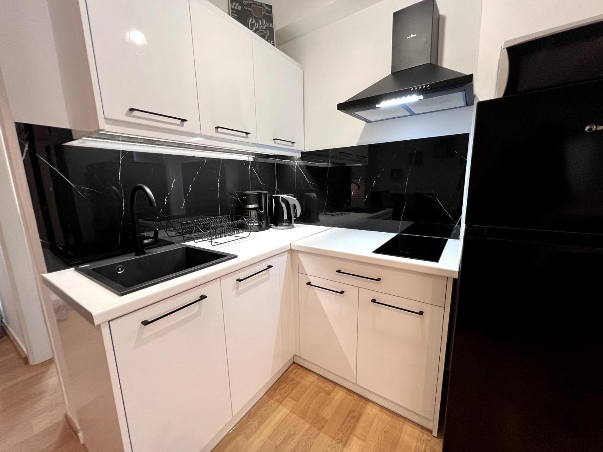 Allure Athens Urban Suites - Photo 17