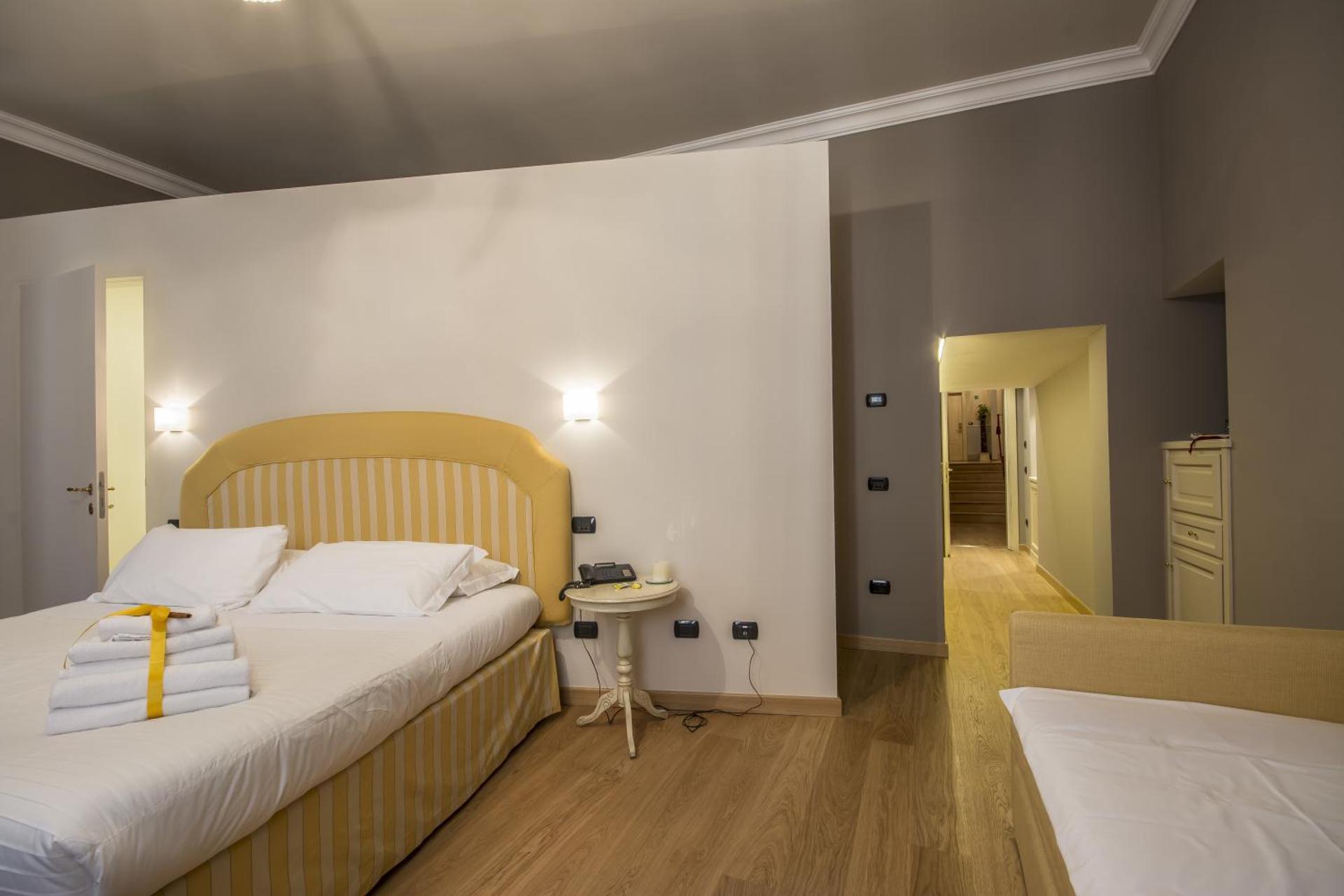 A Palazzo Busdraghi Residenza D'Epoca - Photo 28