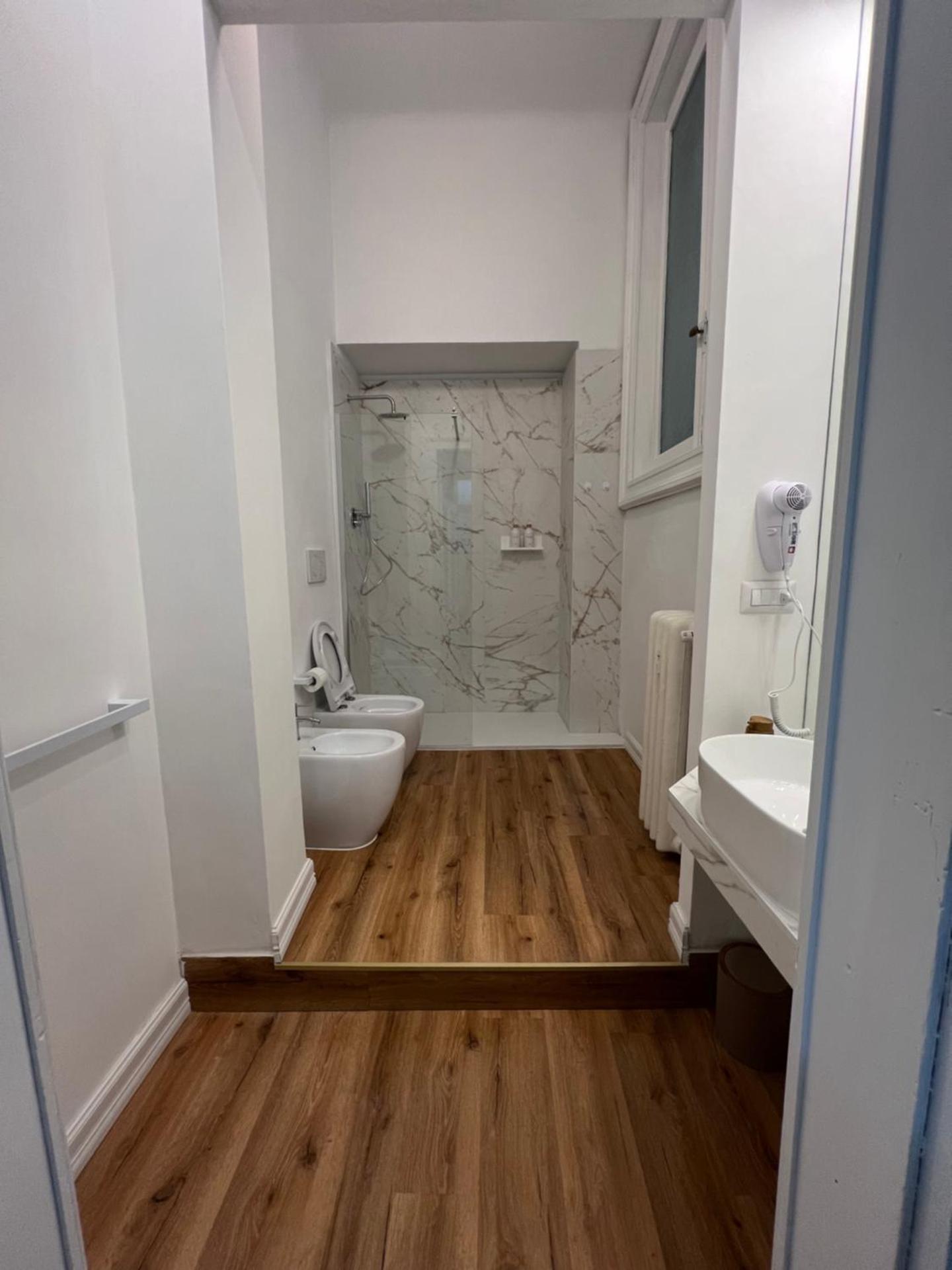 Turin Central Cavour - Photo 9