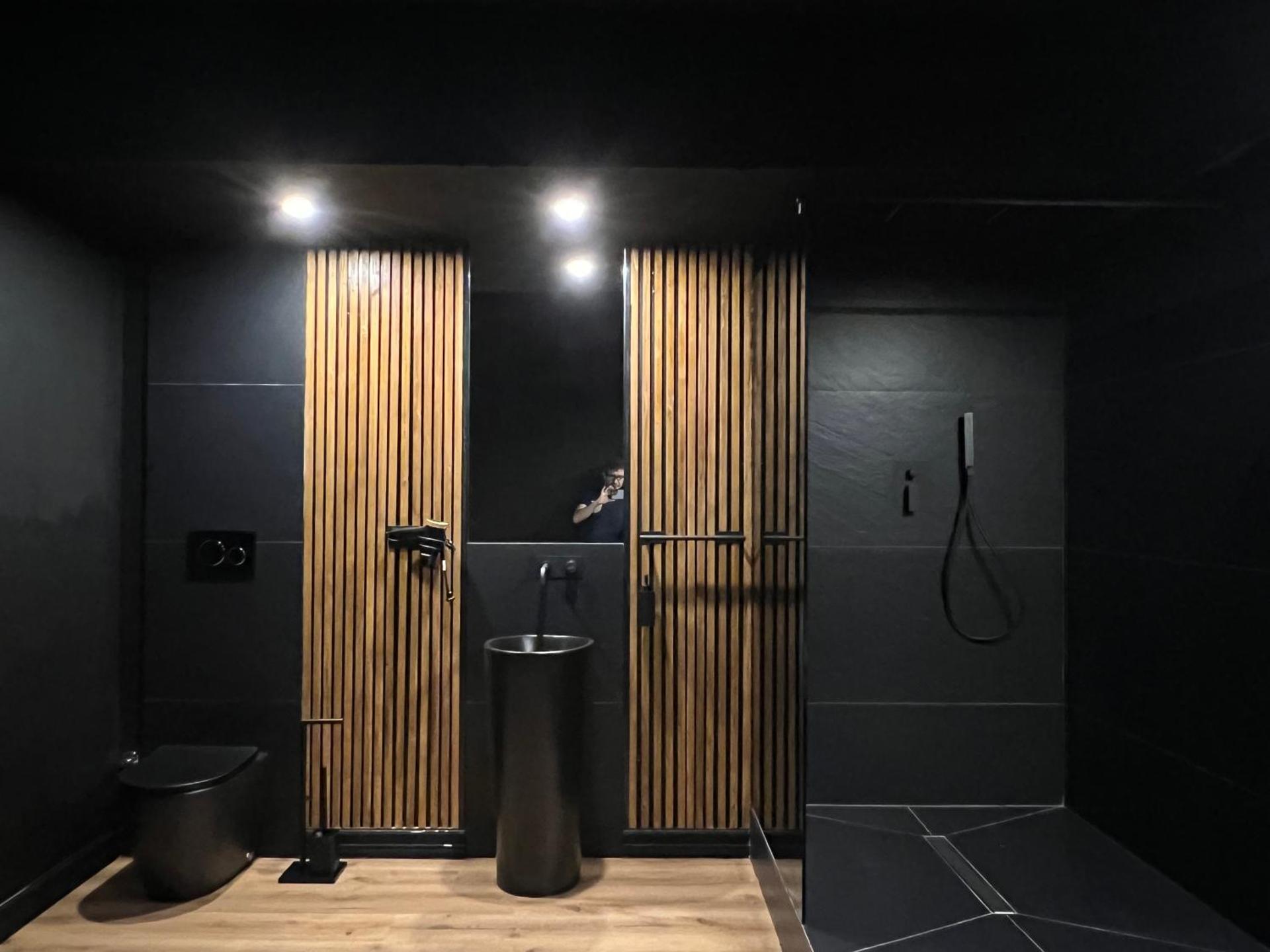 Turin Central Cavour - Photo 17