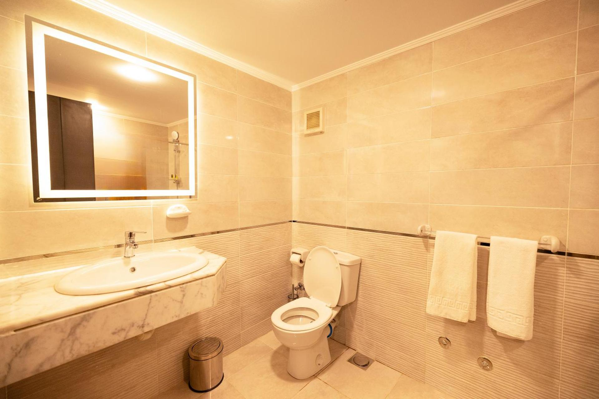 Mar Charbel Hotel Cairo - Photo 4