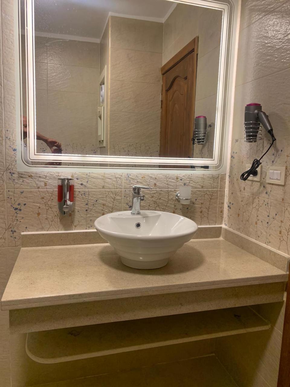 Golden Grand Museum Hotel - Photo 66