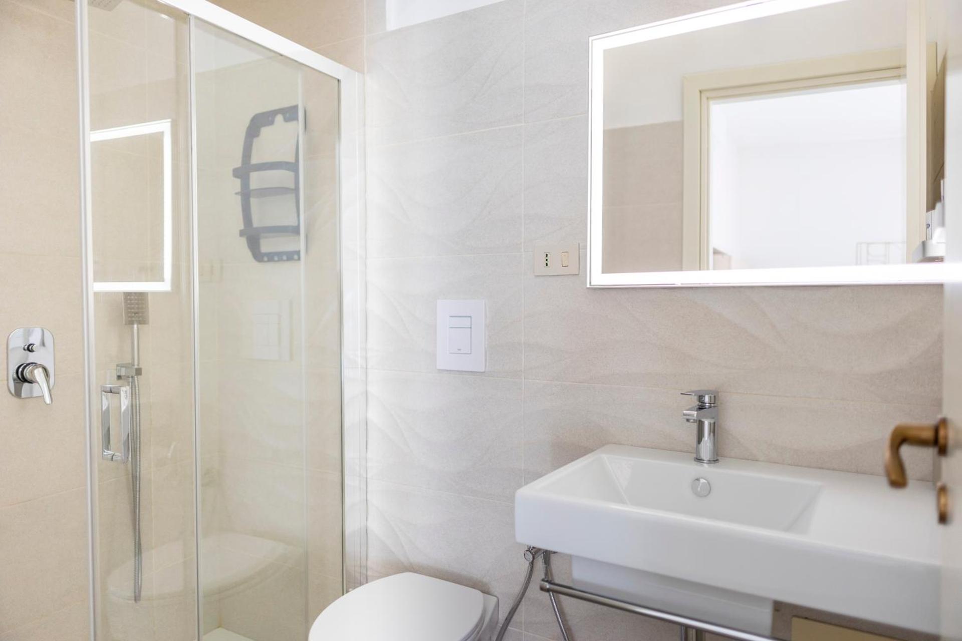 Dolce Vita Rooms and Apartments - Photo 36