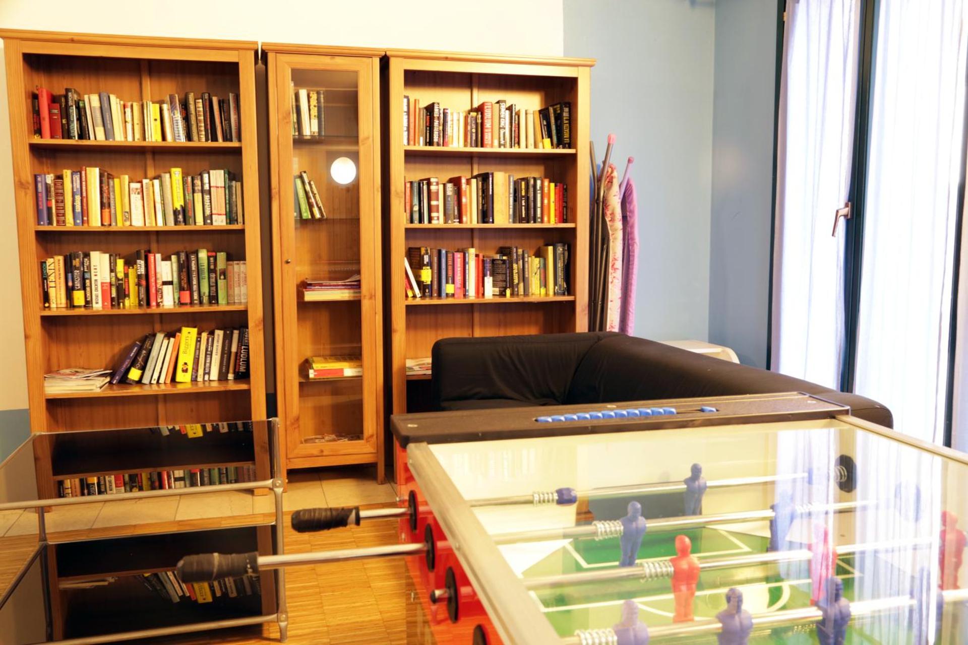 Central Hostel BG - Photo 11