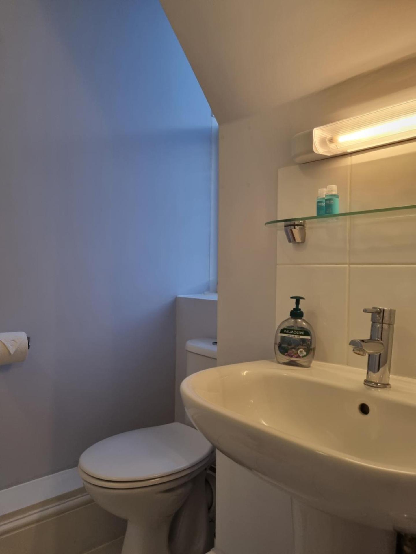 The Windmill Hotel - Photo 4