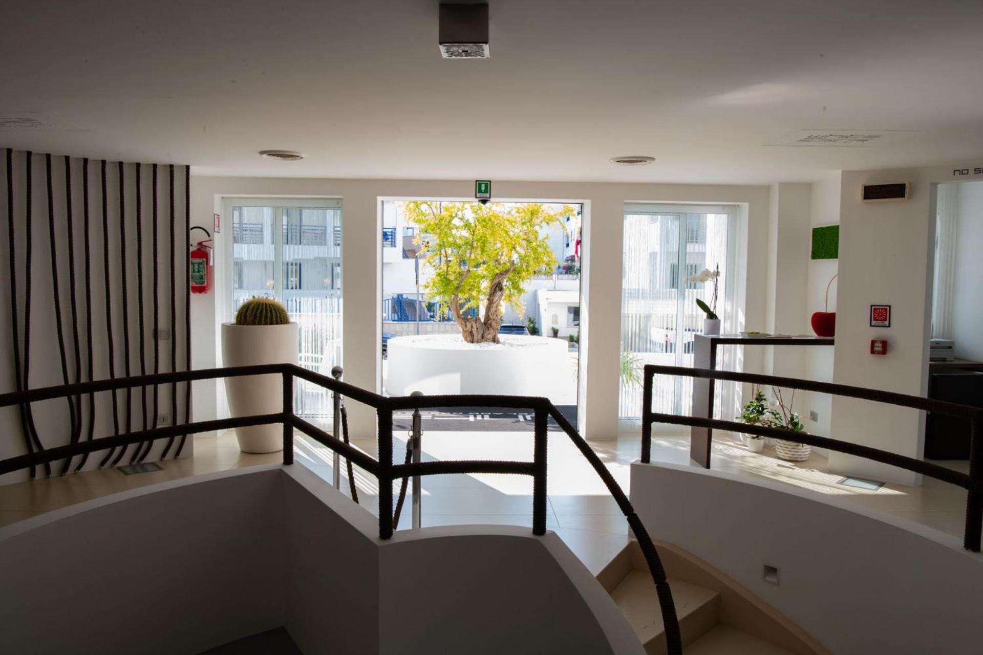 White Hotel - Photo 134