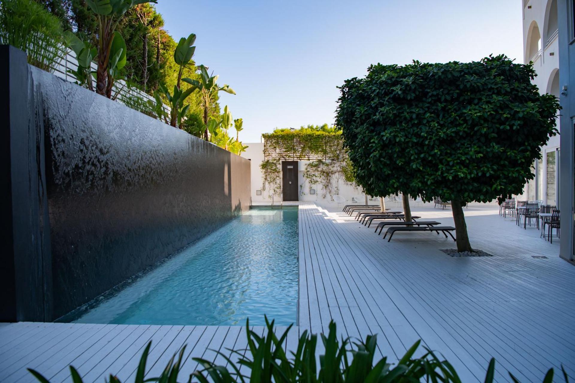 White Hotel - Photo 136