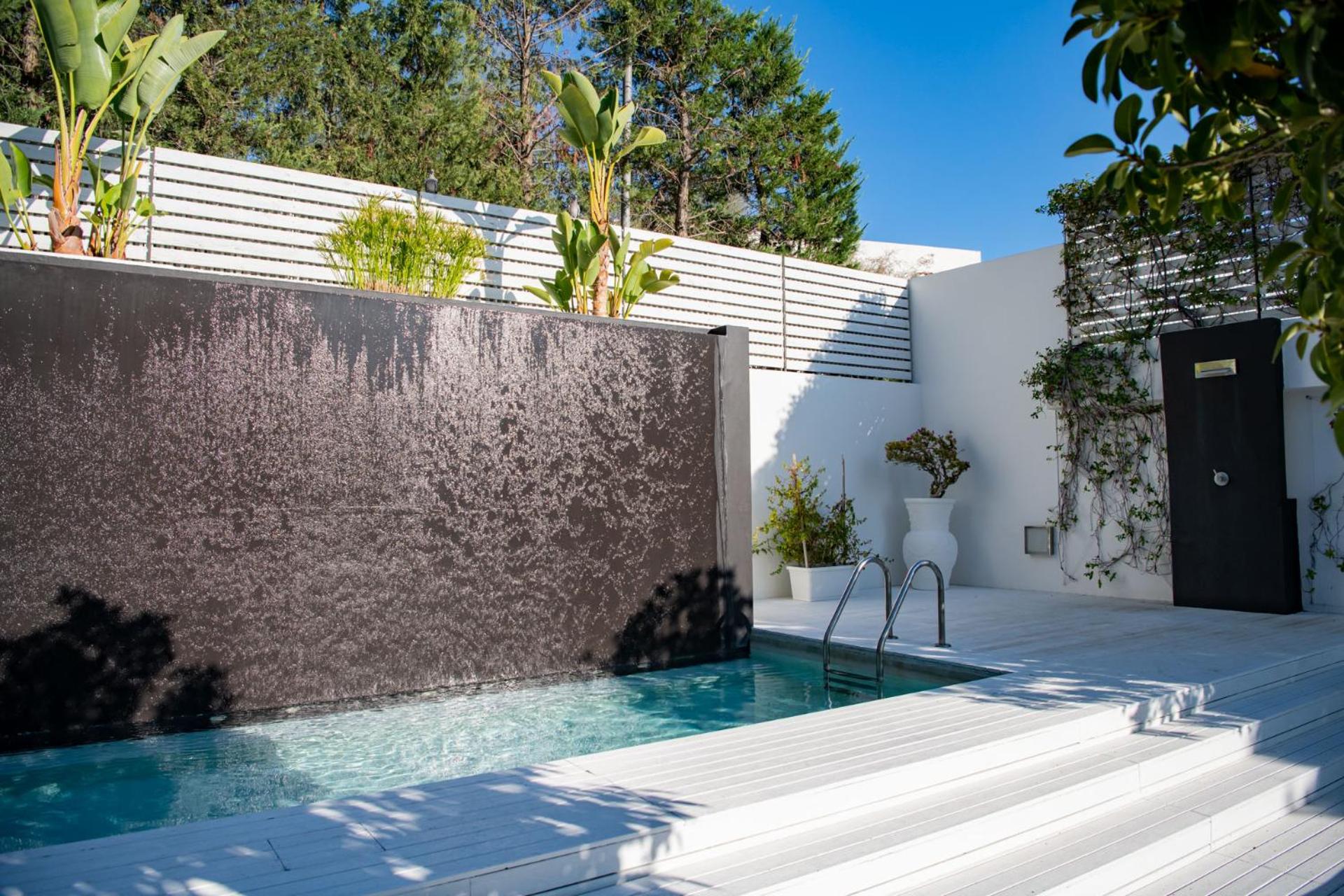 White Hotel - Photo 140