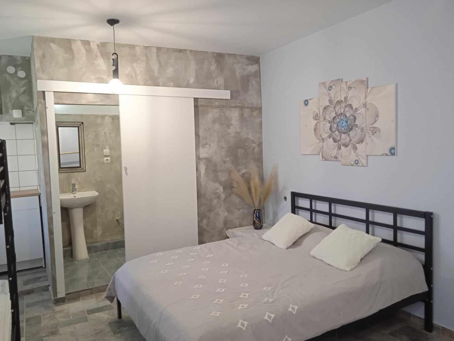 Kostis Hause - Photo 69