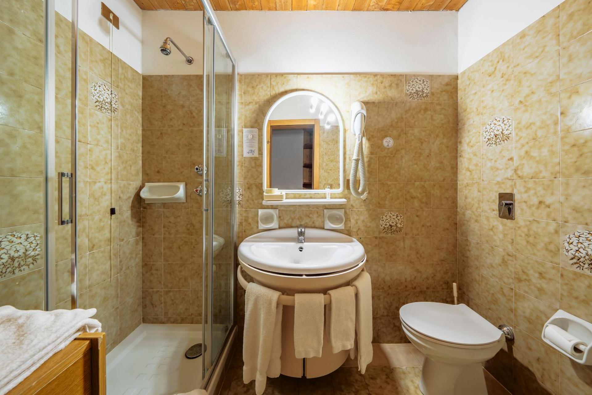 Barisetti Sport Hotel - Photo 13