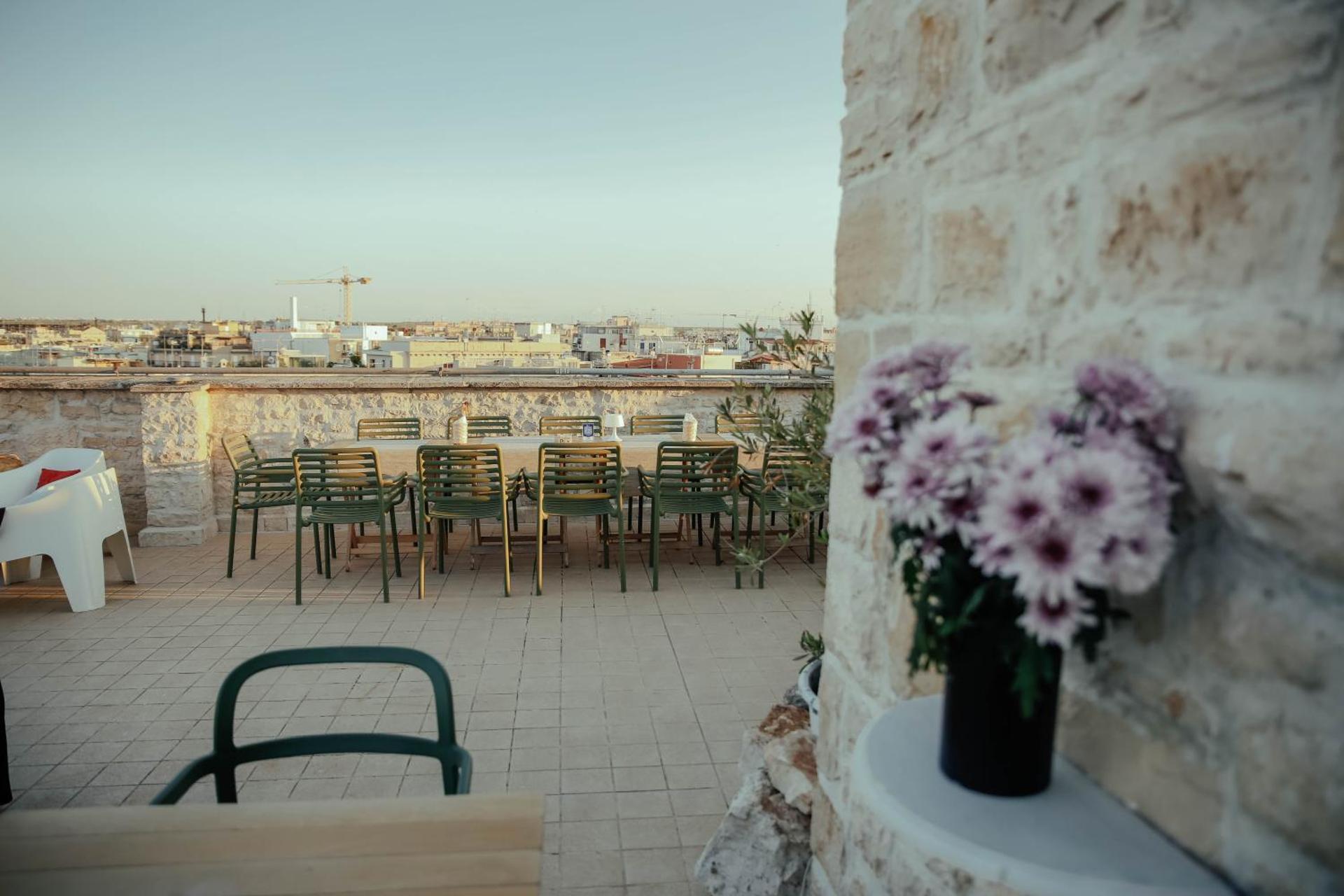 S. Martin Hotel - Photo 11