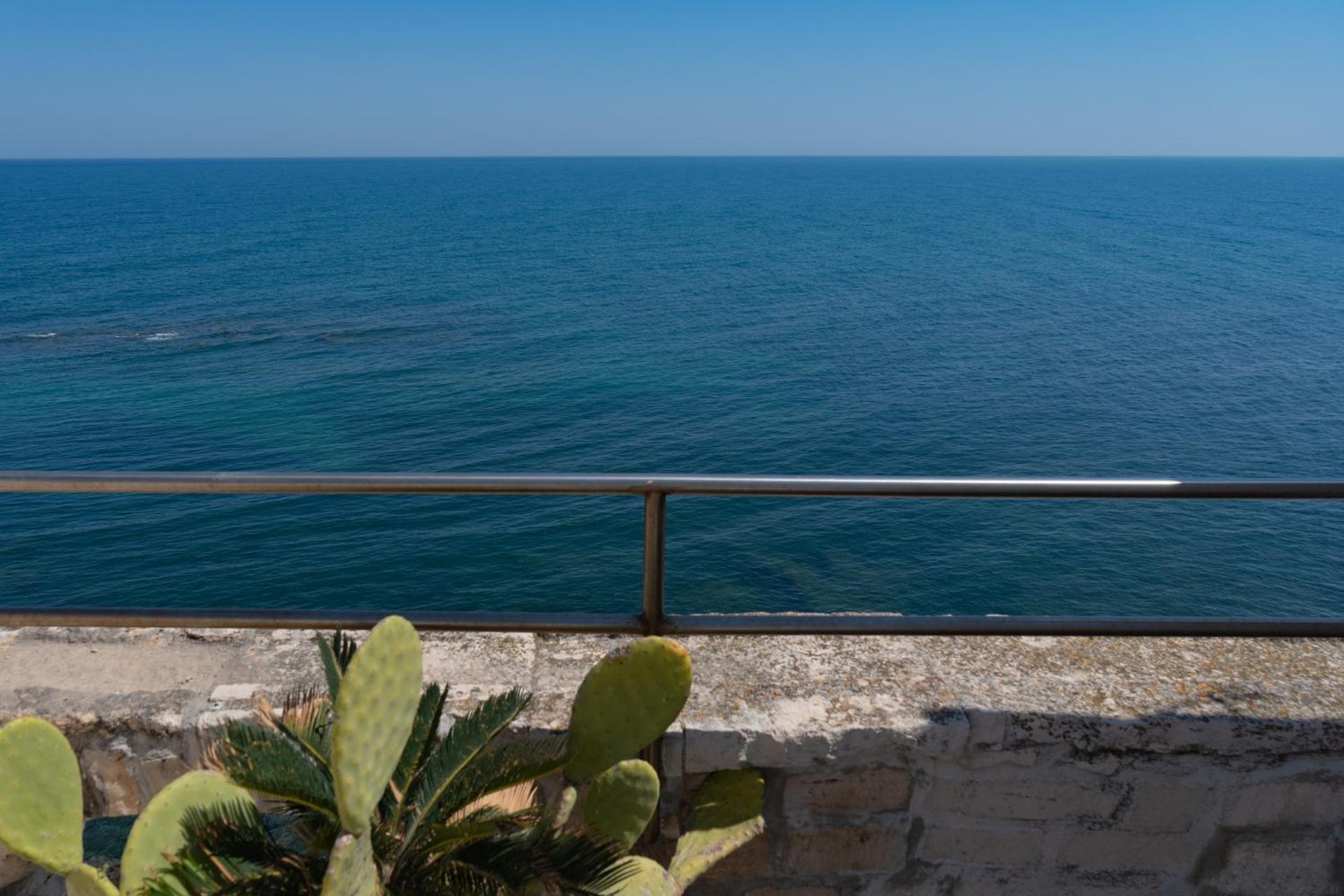 S. Martin Hotel - Photo 34